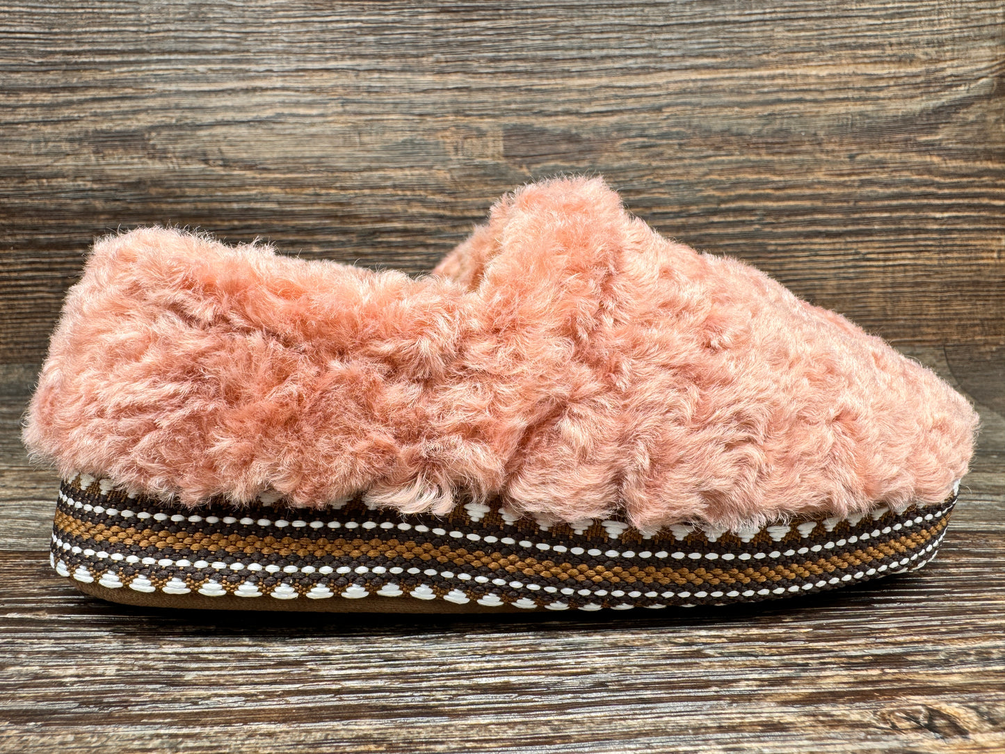 AR2698 Kid's Snuggle Slipper by Ariat