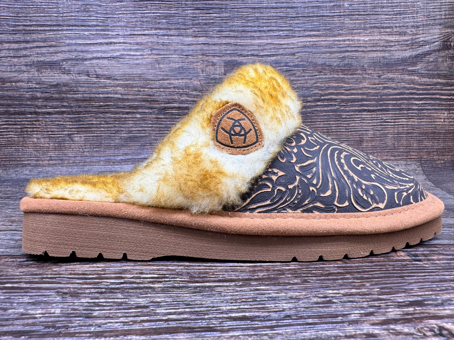 AR3796 Jackie Square Toe Slipper by Ariat