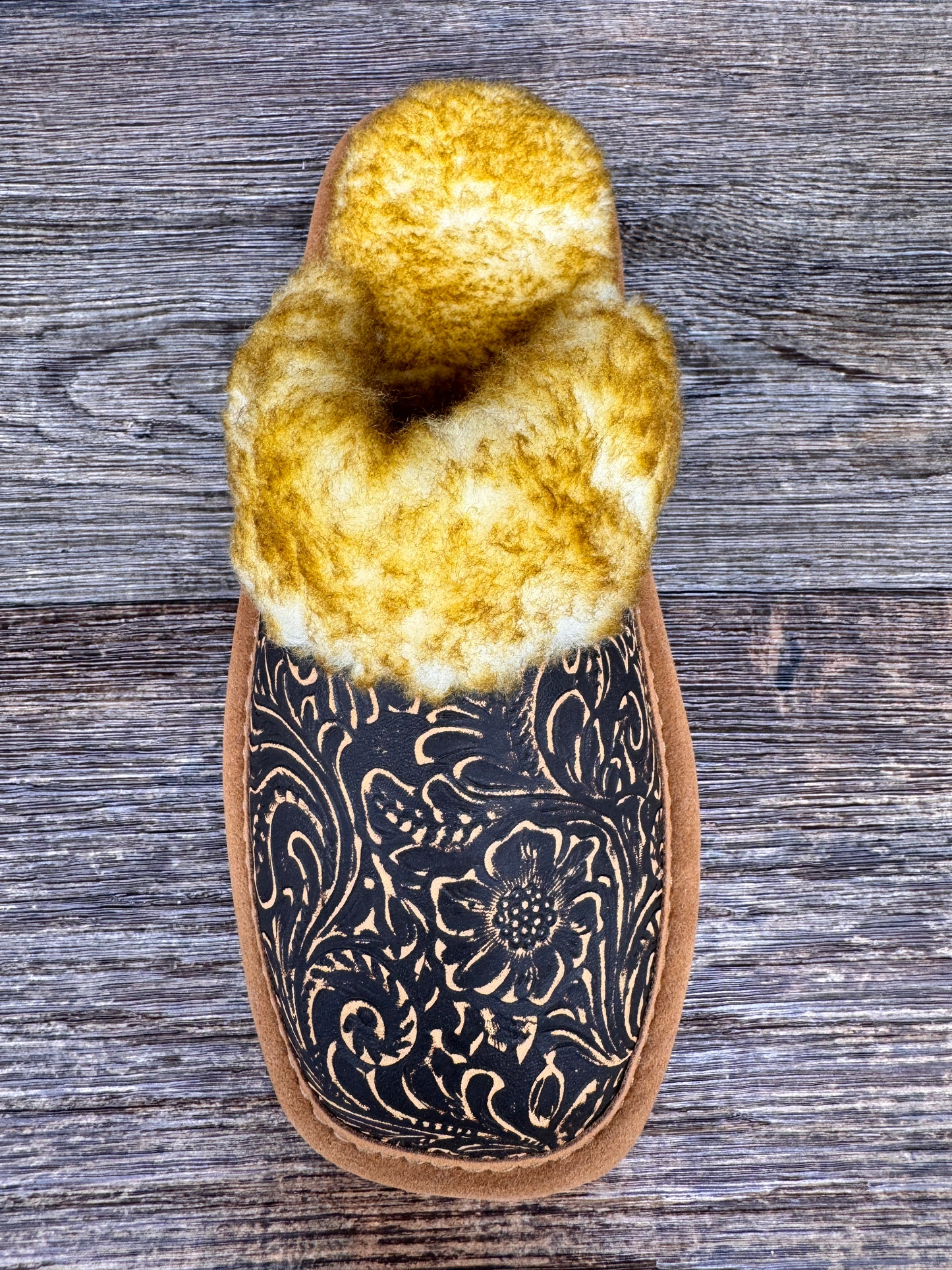 AR3796 Jackie Square Toe Slipper by Ariat