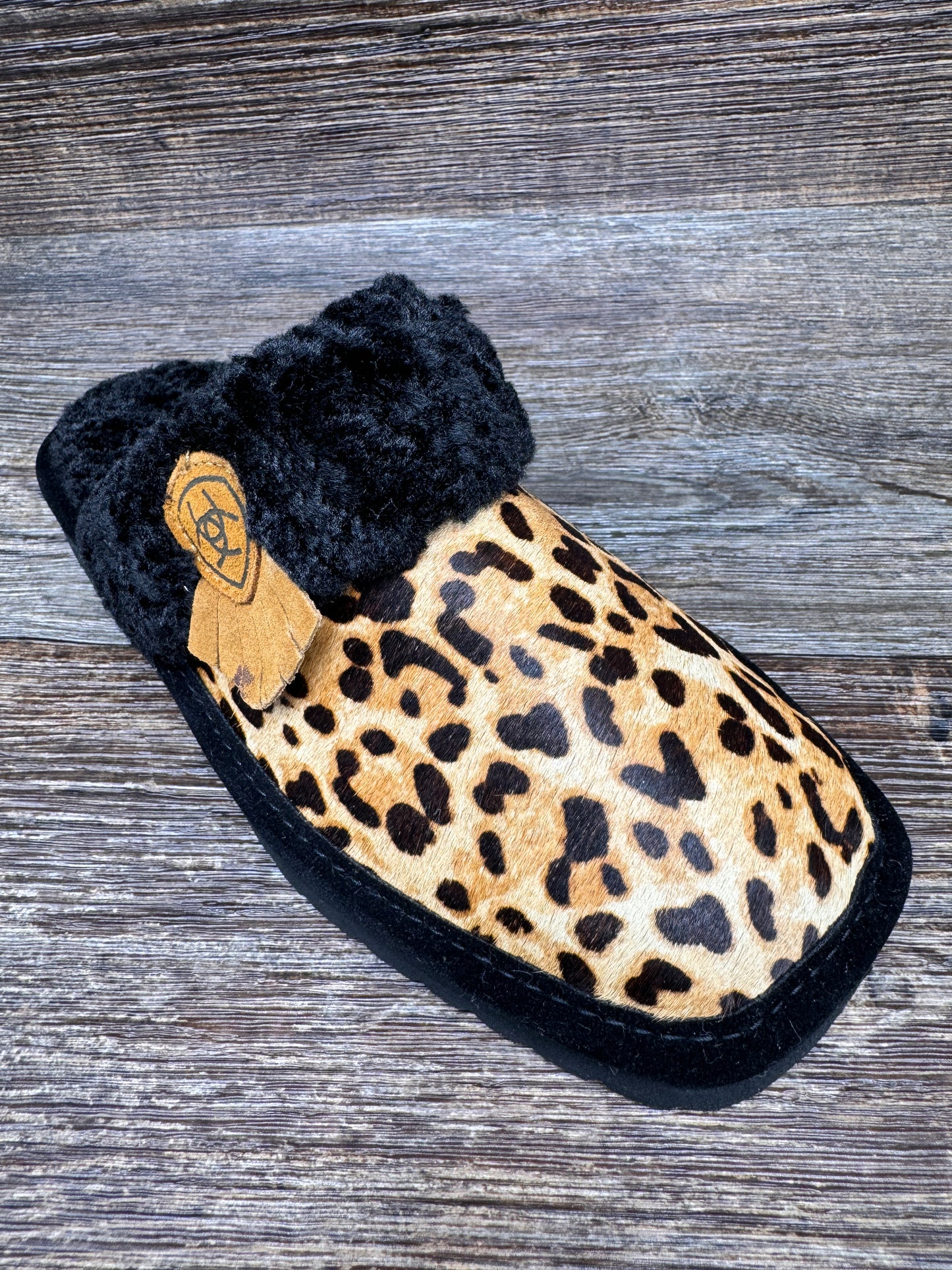 AR2830 Jackie Square Toe Slipper by Ariat