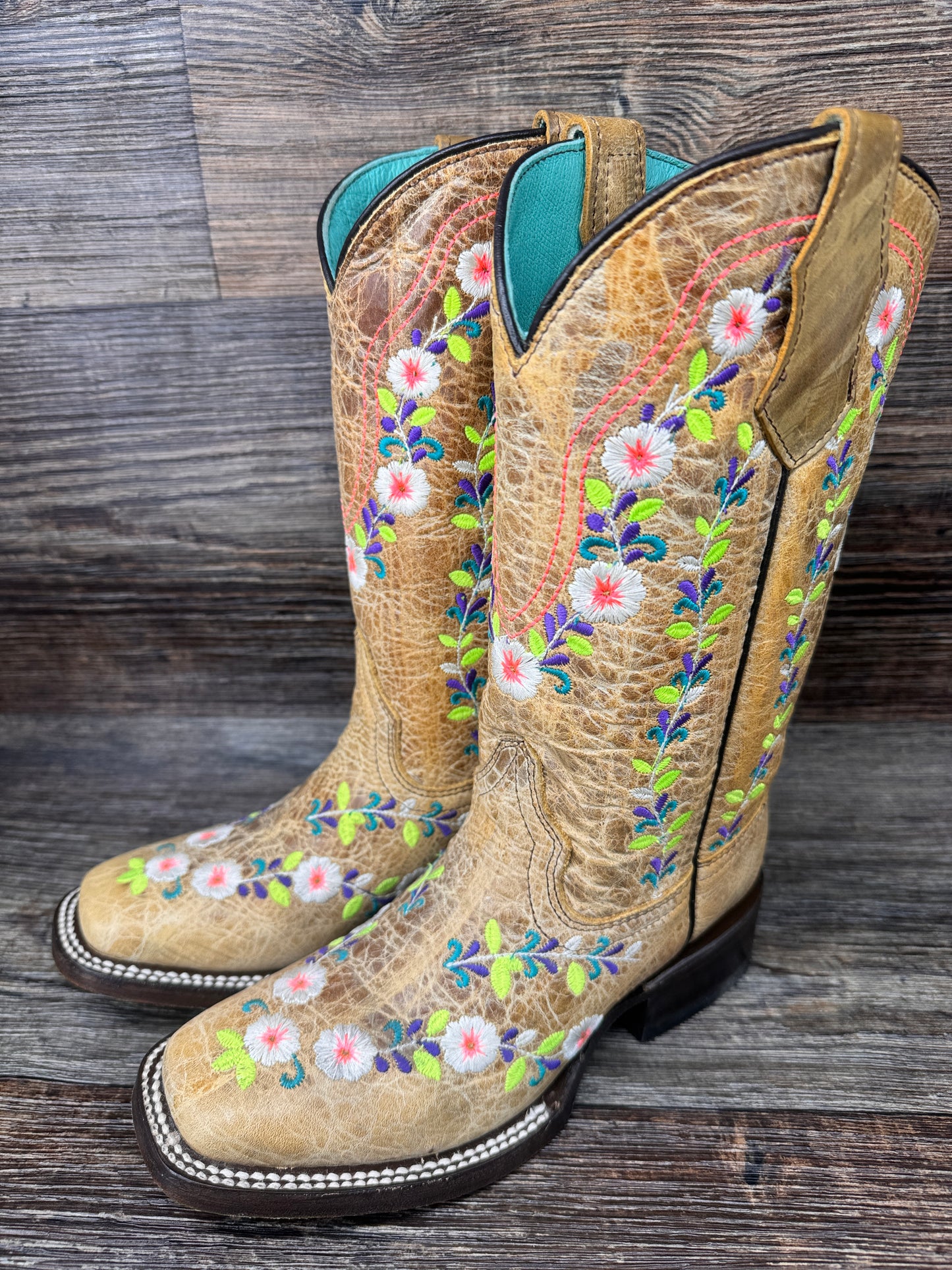 T0161 Teen Honey Floral Embroidery Square Toe Western Boot