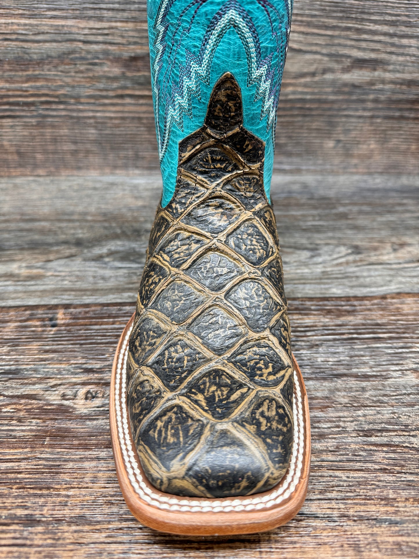 M9120 Women's "Reely Good Time" Fish Print Western Boot by Macie Bean