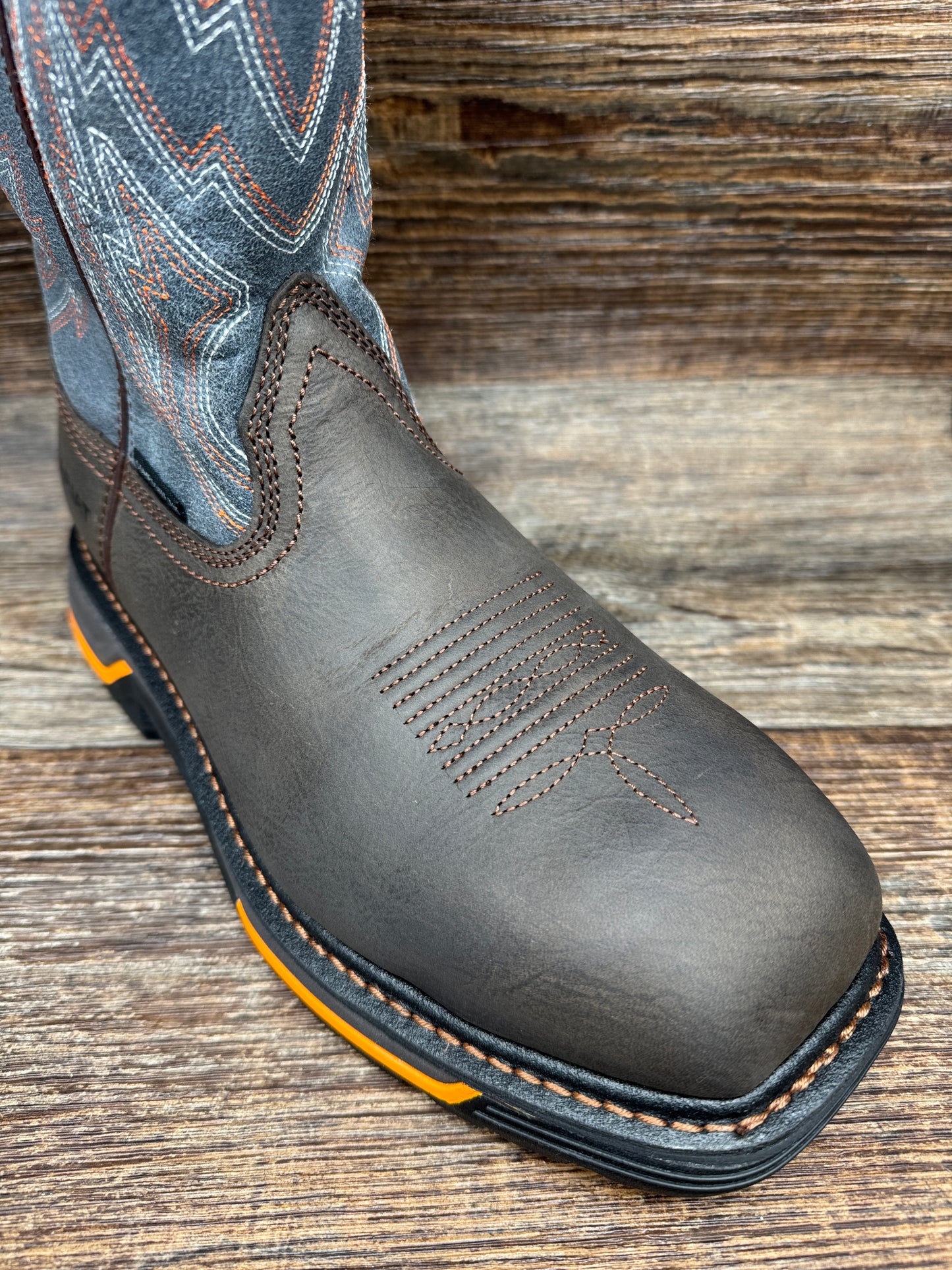 10033966 Men's Big Rig Composite Toe Work Boot by Ariat