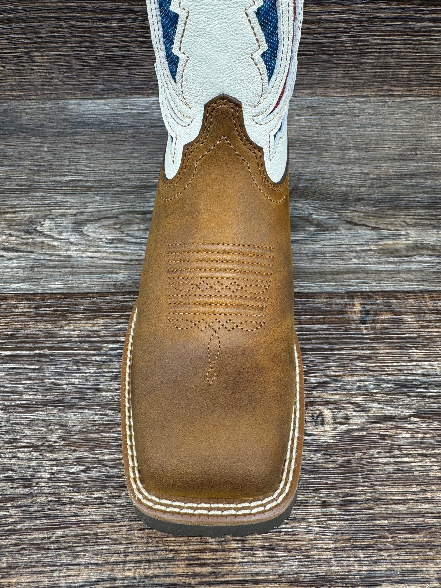 10061143 Women's Hybrid Ranchwork Square Toe Western Boot by Ariat