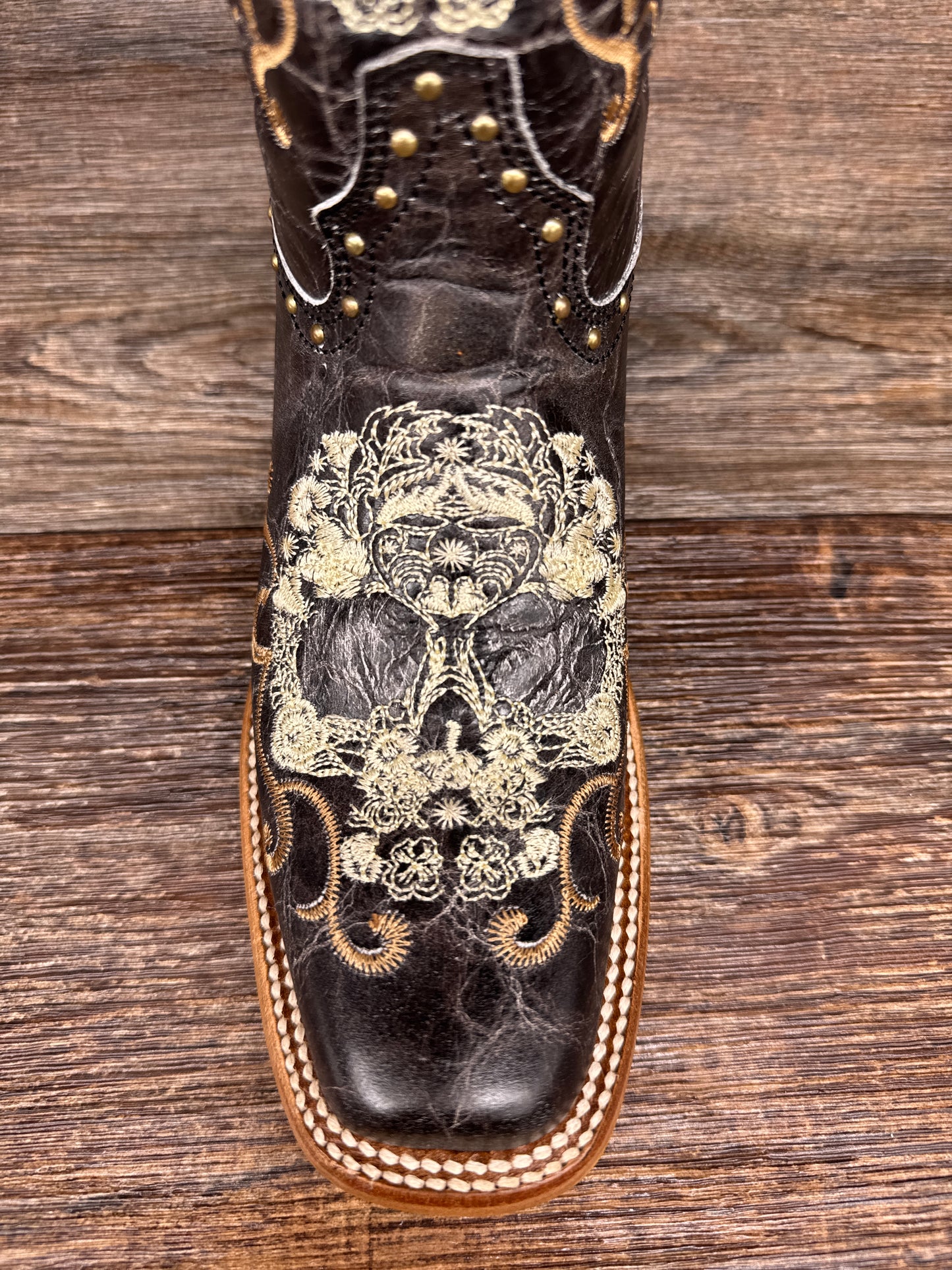 Z5005 Women's Black & White Sugar Skull Square Toe Western Boot by Corral