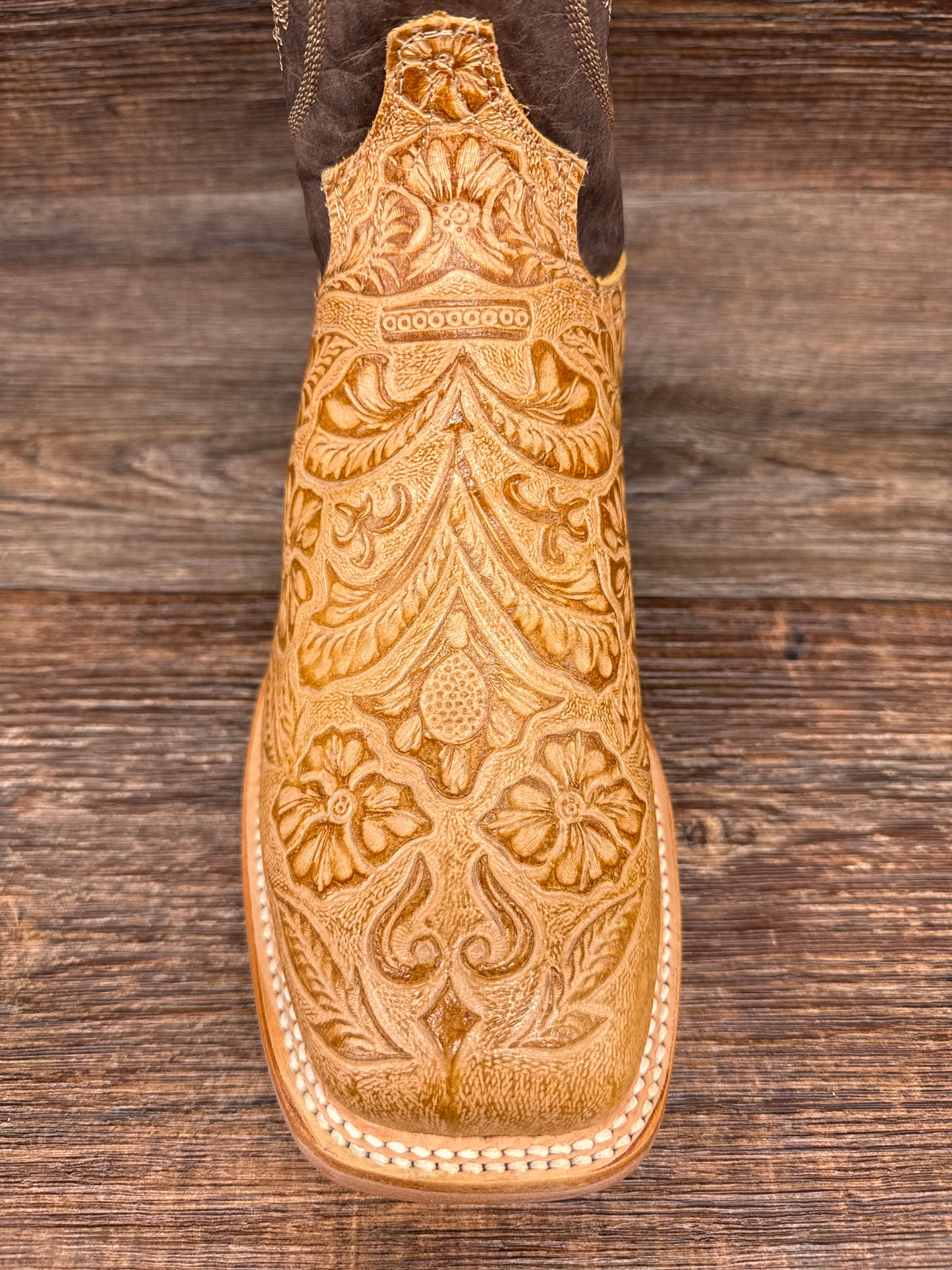 Q6152 Men's Tooled Leather Print Square Toe Western Boots by Cowtown