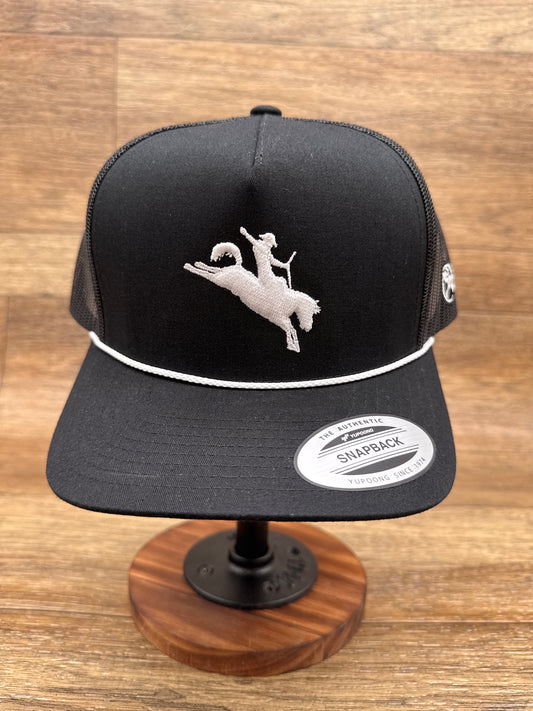 4044T-BK Whit Black & White Cap by Hooey