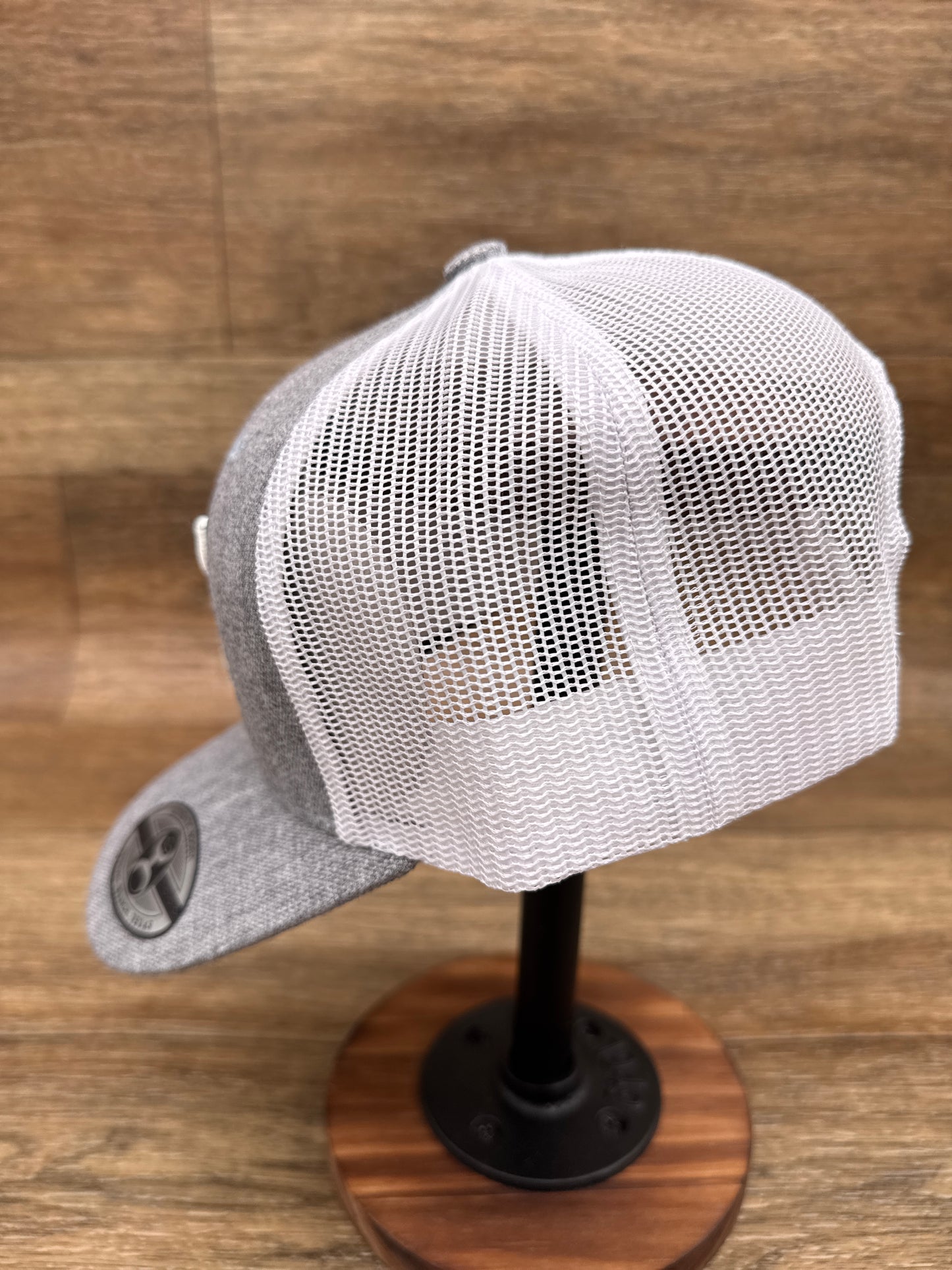 2217T-GYWH Sterling Grey & White Cap by Hooey