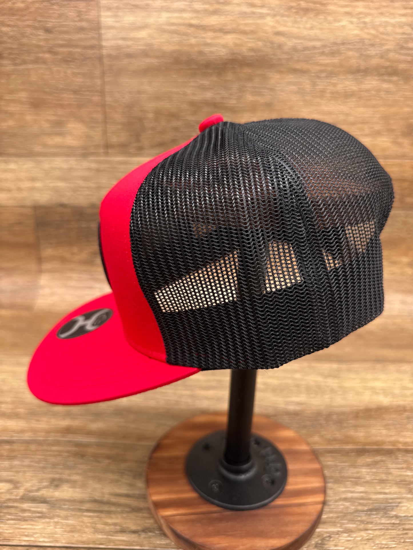 3026T-RDBK Rose Hog Red & Black Cap by Hooey