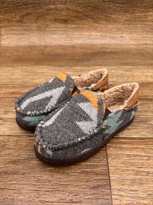 5740097 Youth Charlie Aztec Moccasin Slippers by M&F Western Products