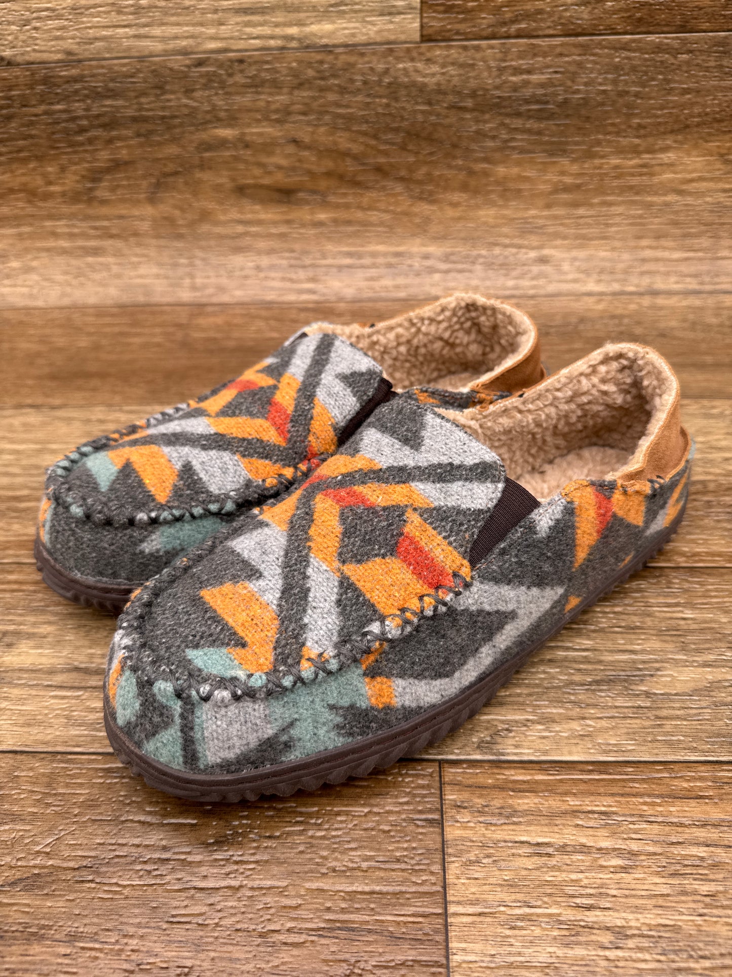 5739897 Men's Charlie Aztec Moccasin Slippers by M&F Western Products