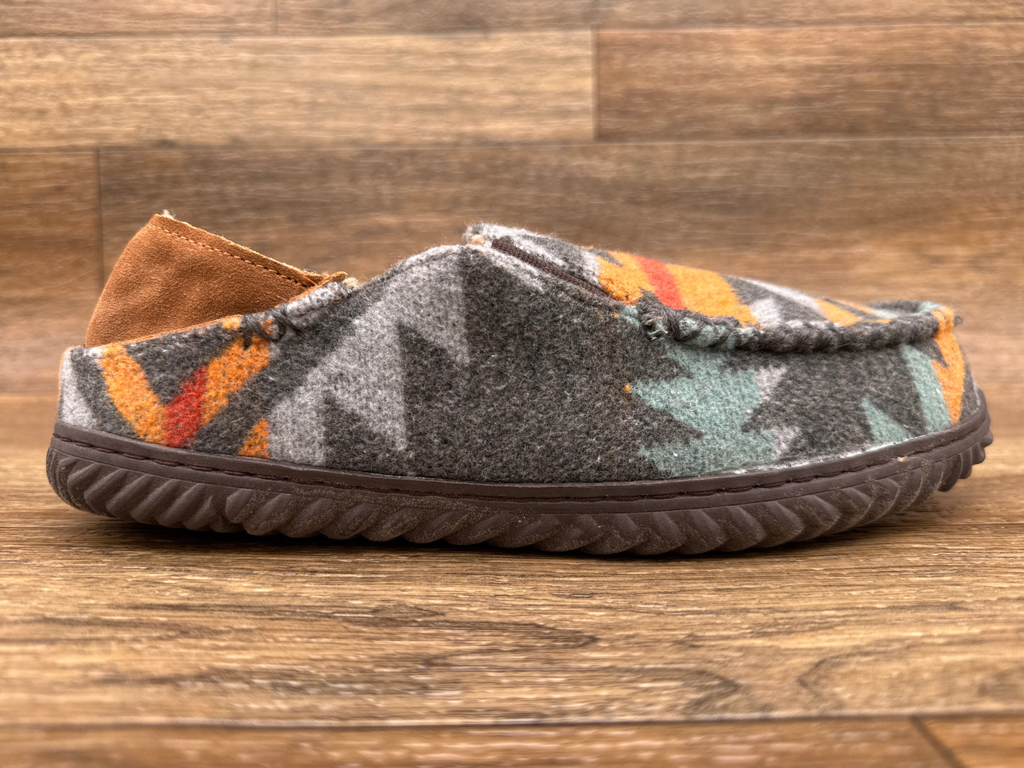 5739897 Men's Charlie Aztec Moccasin Slippers by M&F Western Products