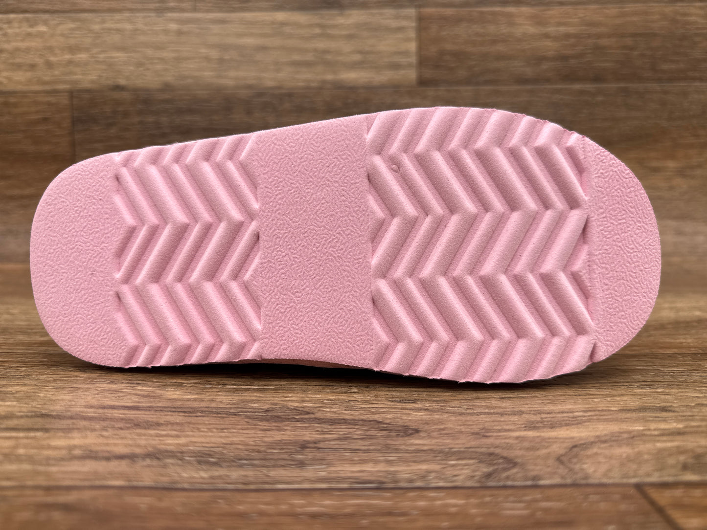 5739027 Youth Maddie Pink Slide Slippers by M&F Western Products