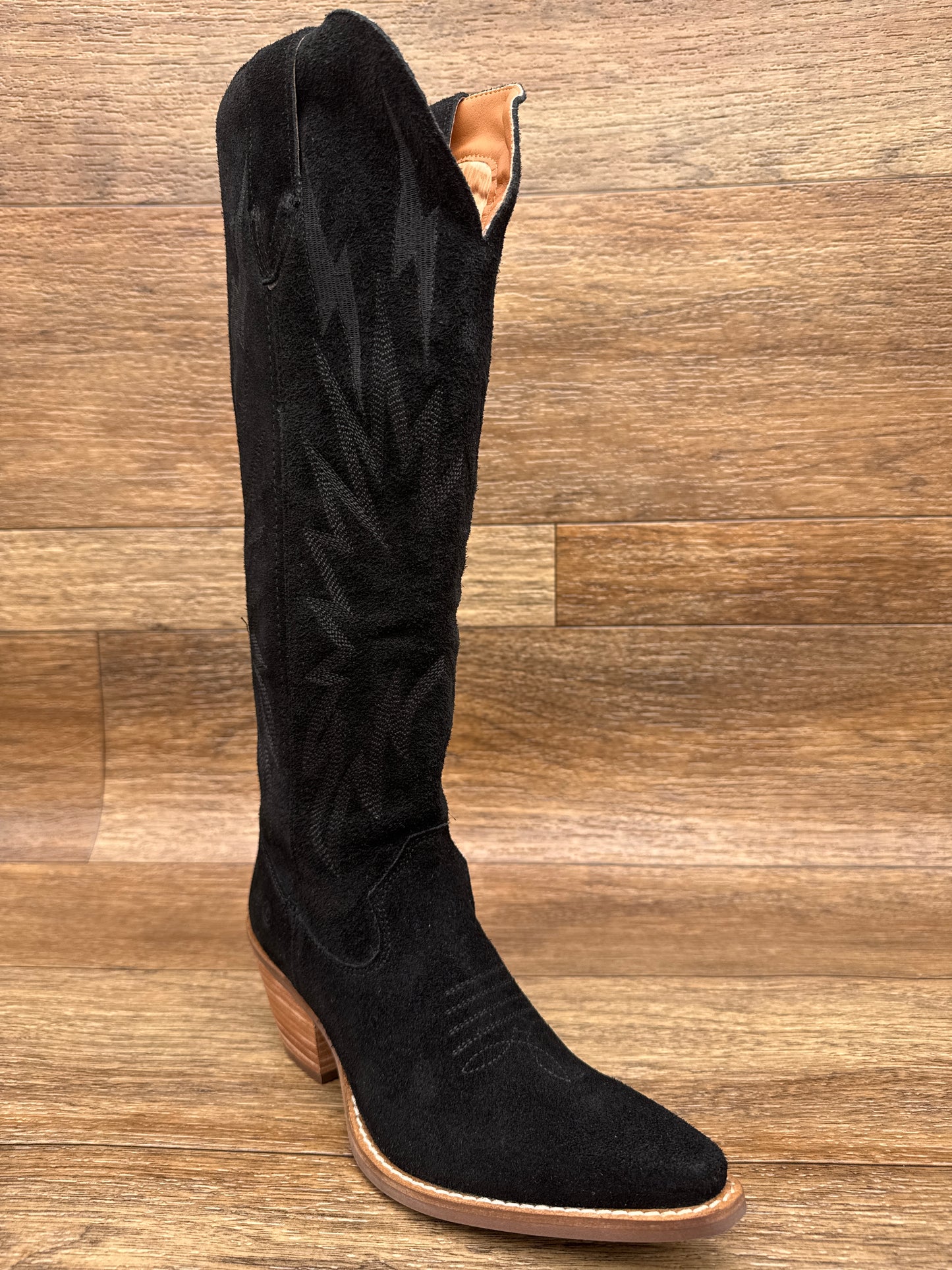 DI597BK Women's Thunder Road 16 inch Leather Boot by Dingo