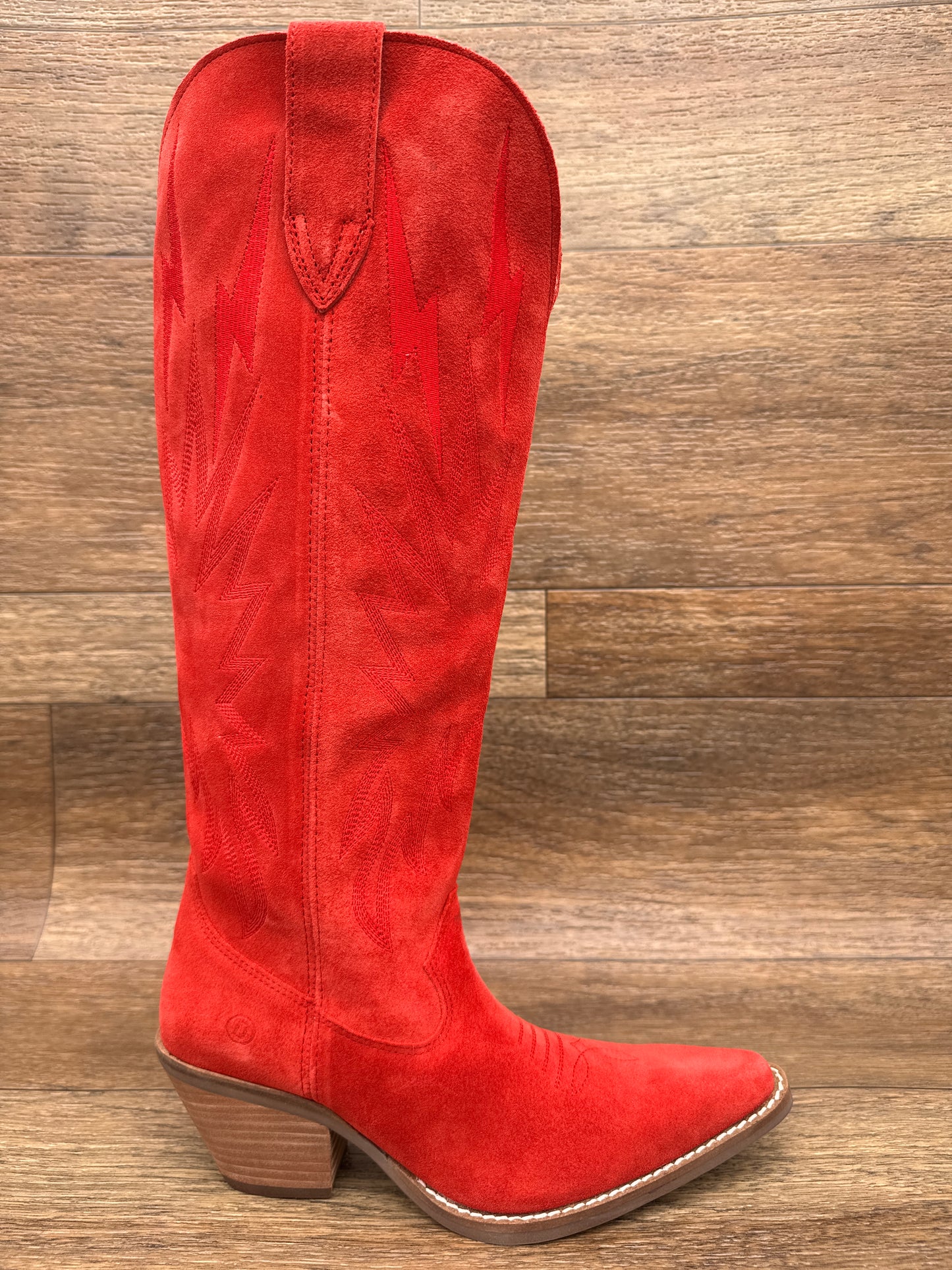 DI597RD Women's Thunder Road 16 inch Leather Boot by Dingo