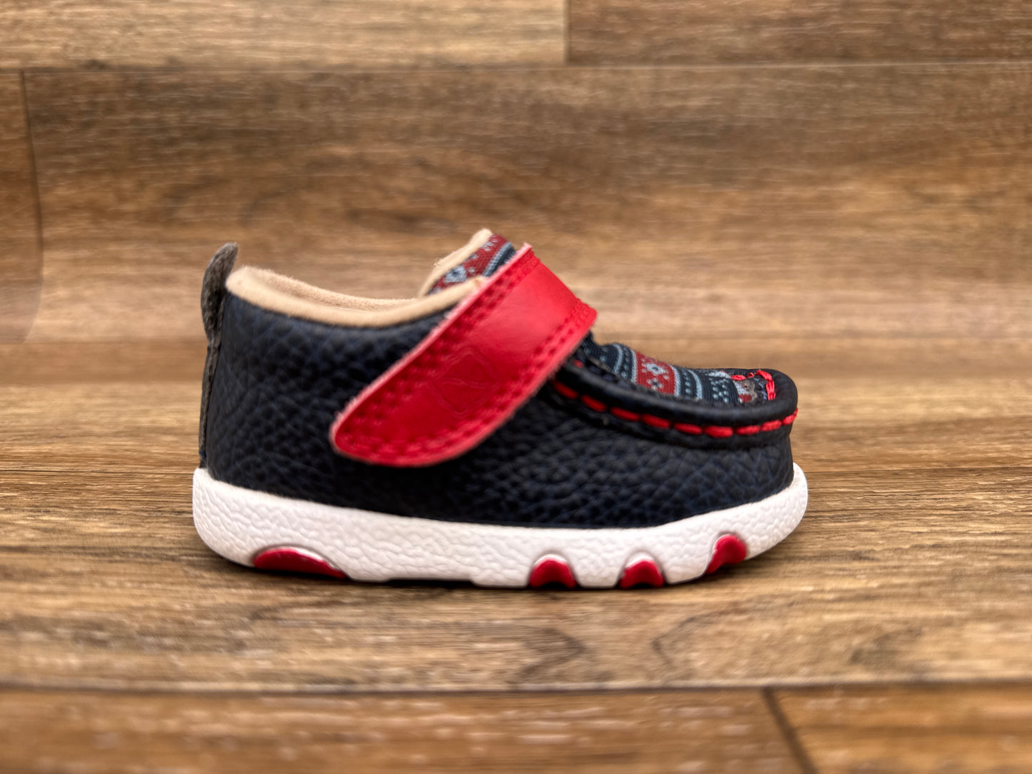 ICA0043 Infant & Toddlers Driving Moc by Twisted X