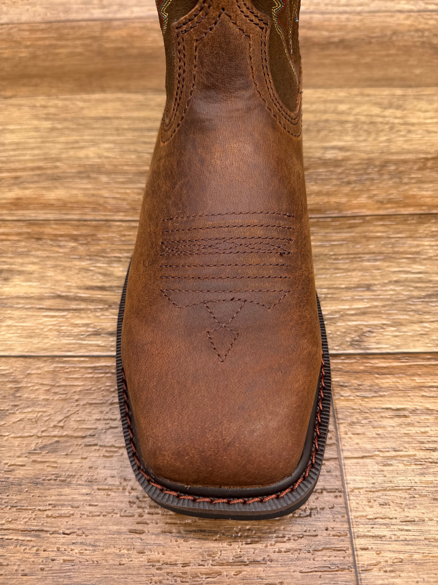 10021108 Men's Groundbreaker Square Steel Toe Work Boot by Ariat