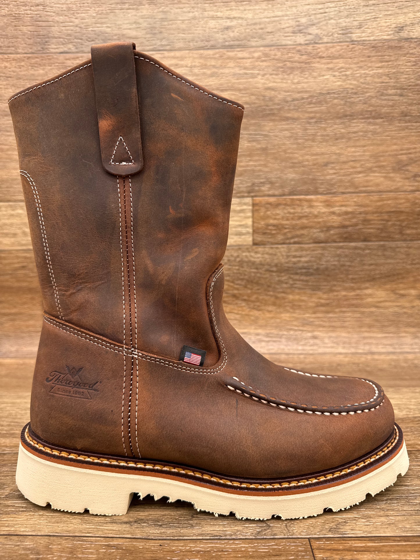 814-3311 Men's 11 Inch Soft Toe Work Boot by Thorogood