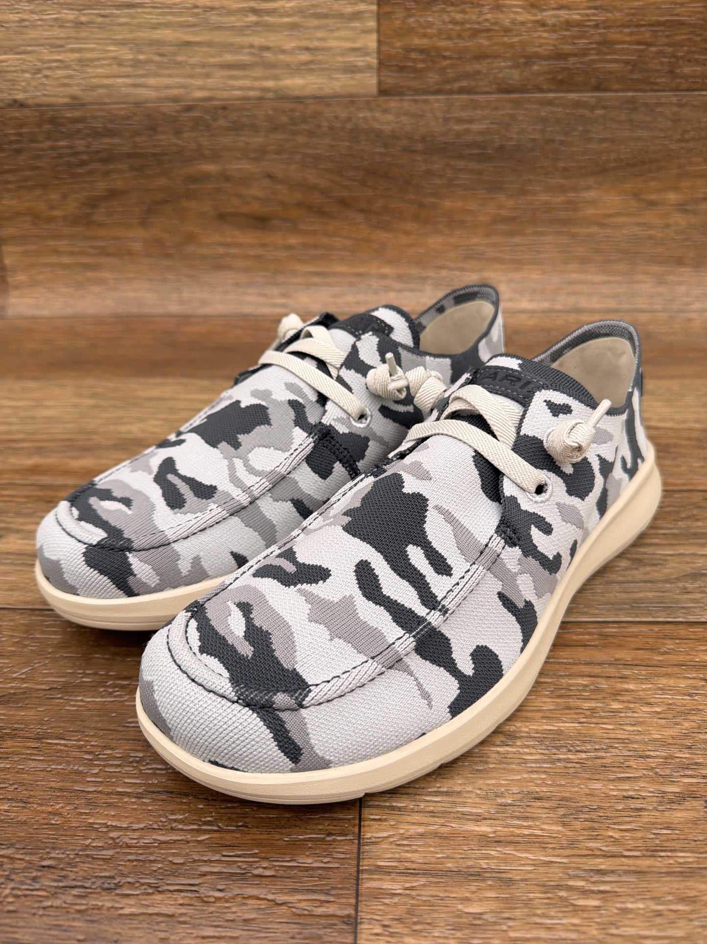10074270 Men's Hilo Casual Shoe in Grey Camo by Ariat