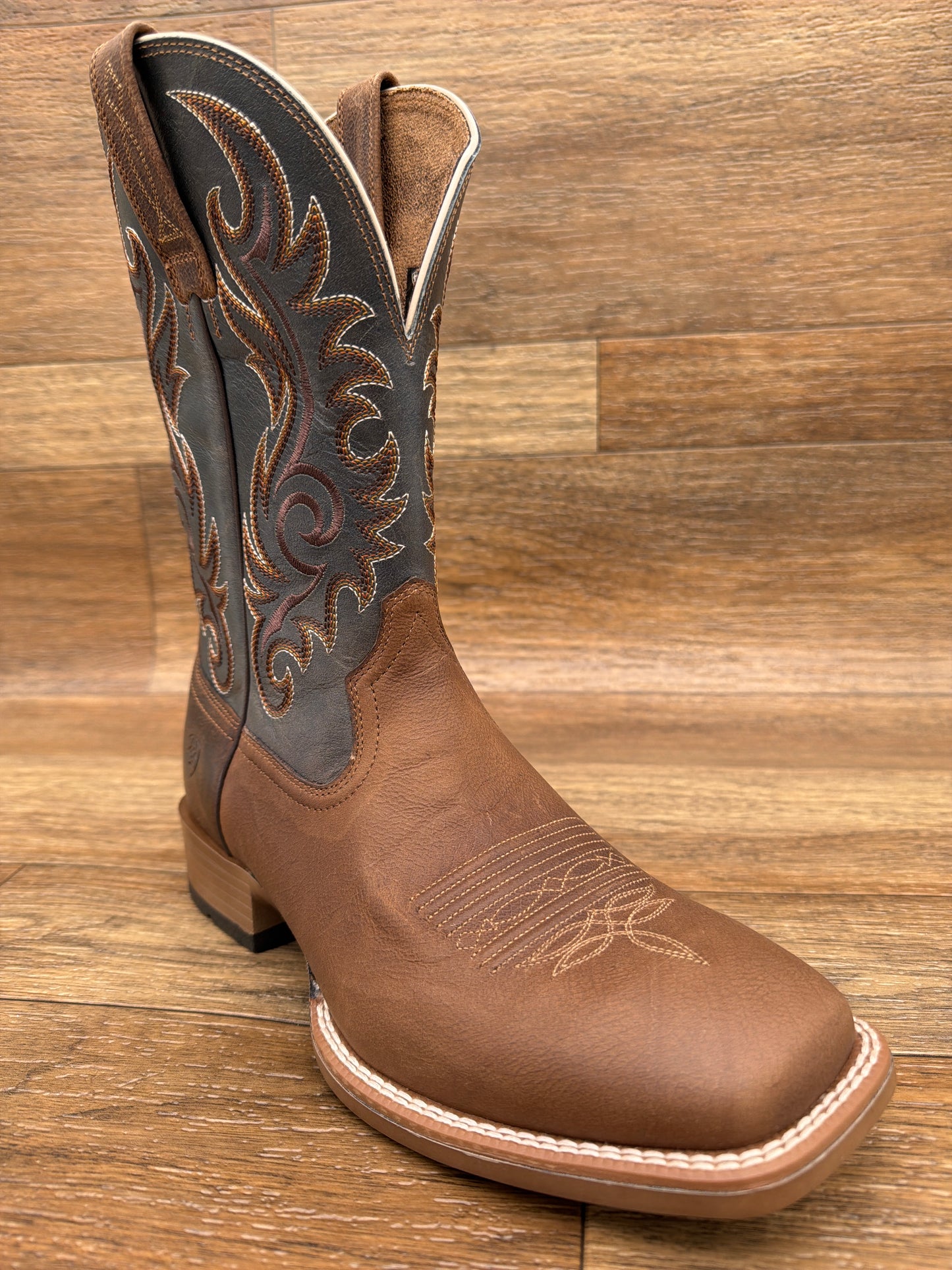10046830 Men's Lasco Ultra Square Toe Western Boot by Ariat
