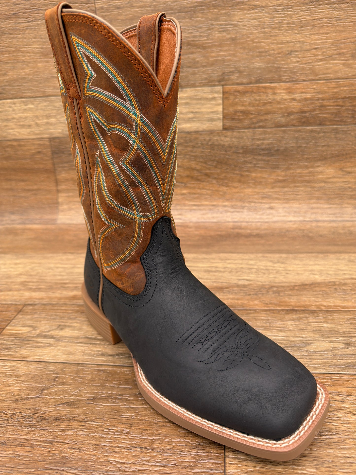 SE7517 Men's Daymoney Western Boots by Justin