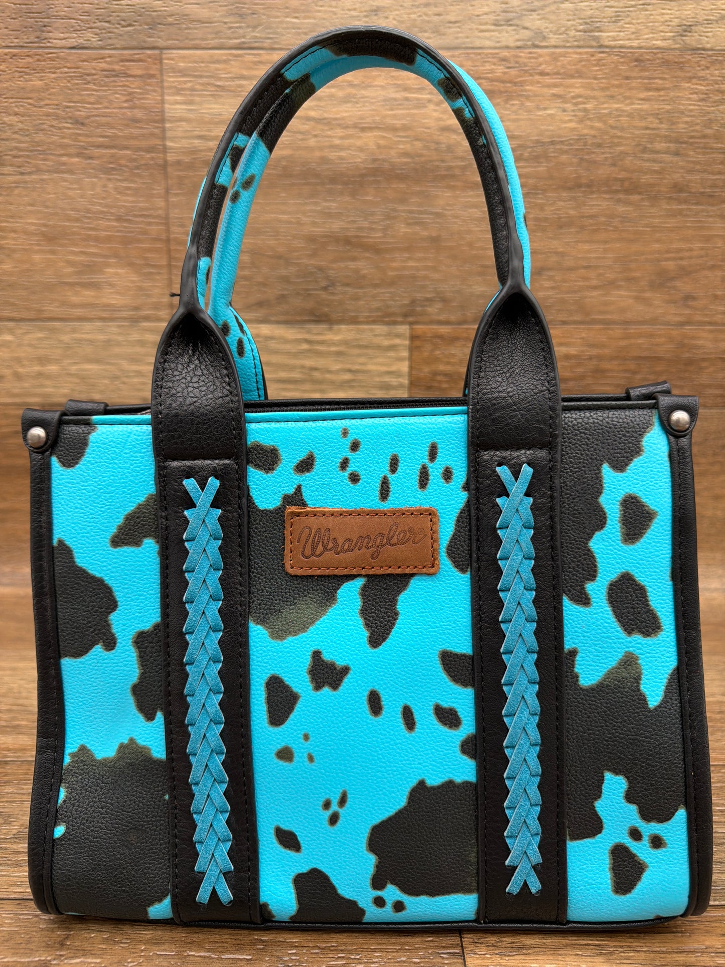 WG133-8102S Wrangler Cow Print Concealed Crossbody Bag by Montana West