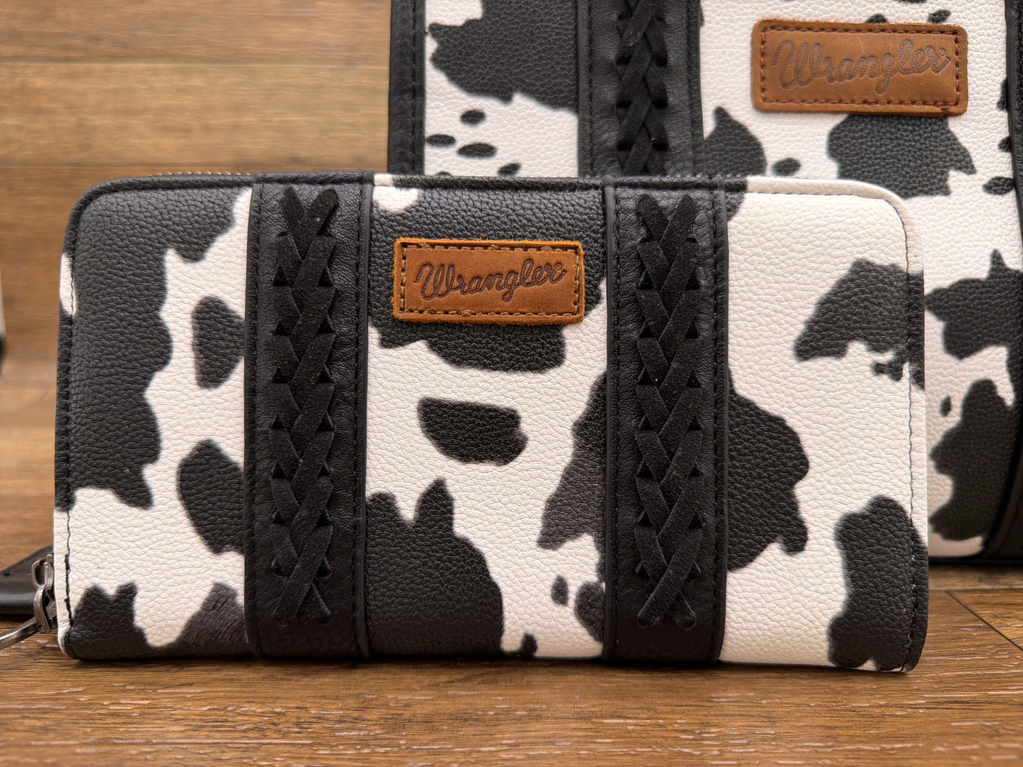 WG133-W006 Wrangler Cow Print Wallet by Montana West
