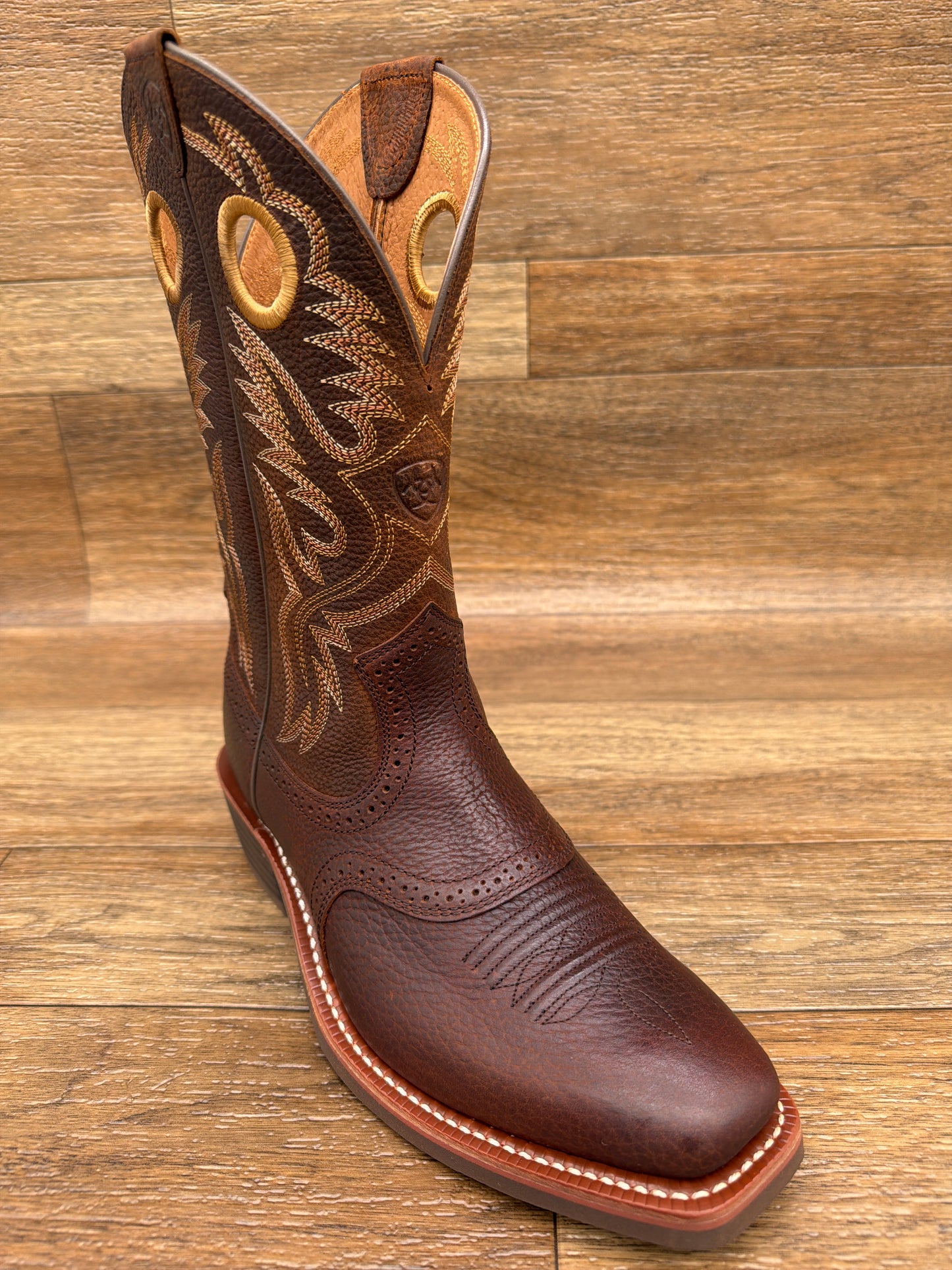 10002227 Men's Heritage Roughstock Square Toe Western Boots by Ariat