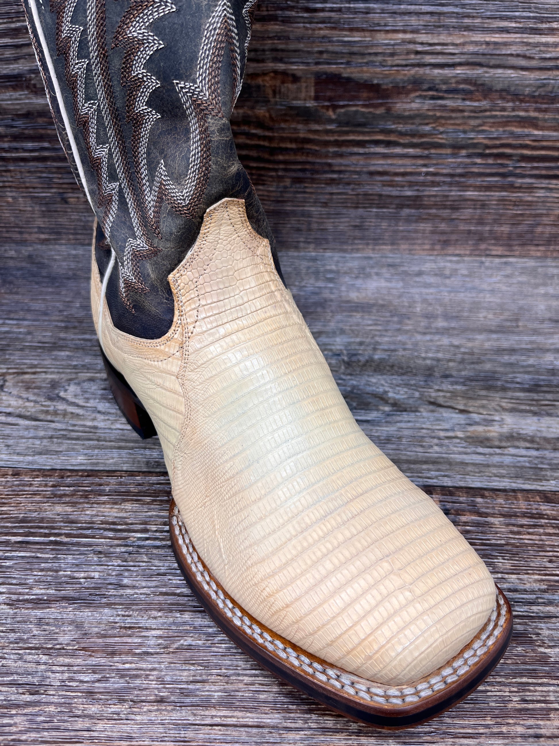 DP4182 Men's Barrett Genuine Lizard Square Toe Western Boot by Dan Pos ...