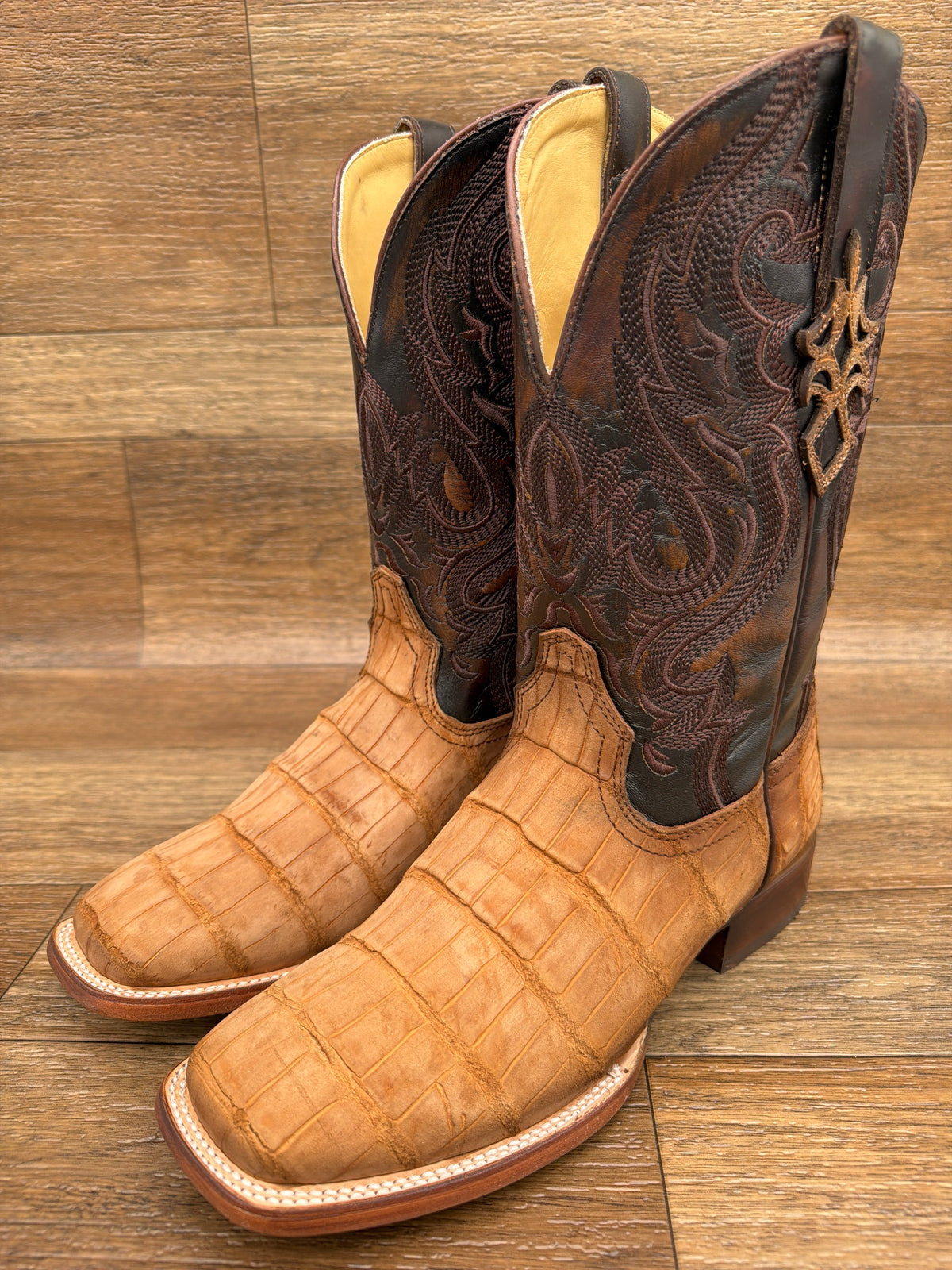Men's Cognac Alligator Embroidered Wide Square Toe Western Boot by Corral