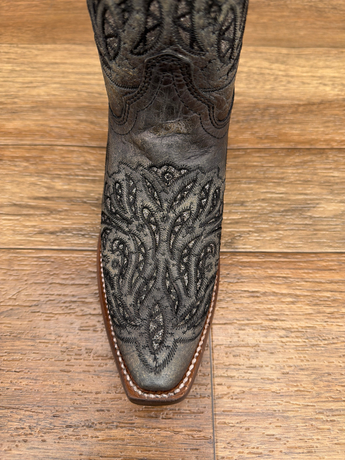 Women's Black Glitter Inlay & Embroidered Western Boot by Corral - toe detail
