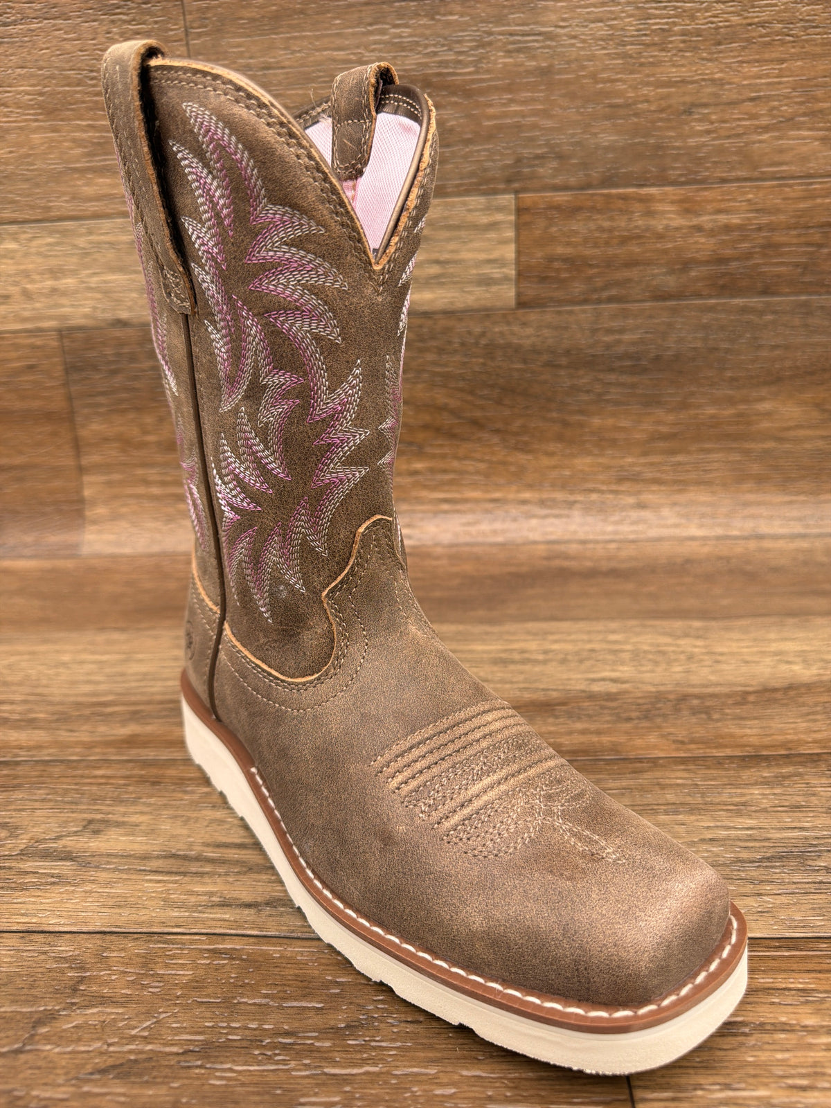 Women's Southlite Narrow Cutter Toe Western Boot by Ariat - angle view