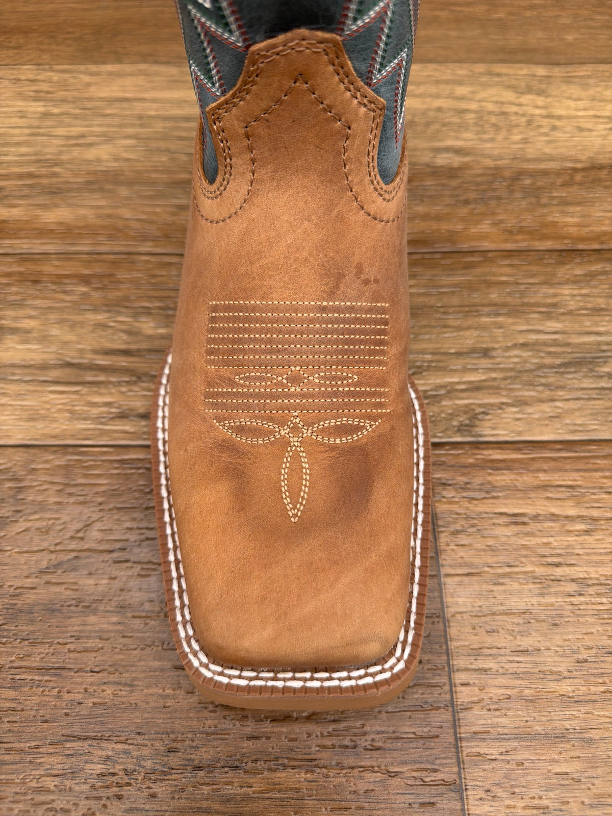Men's Cody Johnson Honky Tonk 11 Inch Square Toe Western Boot by Justin - square toe detail