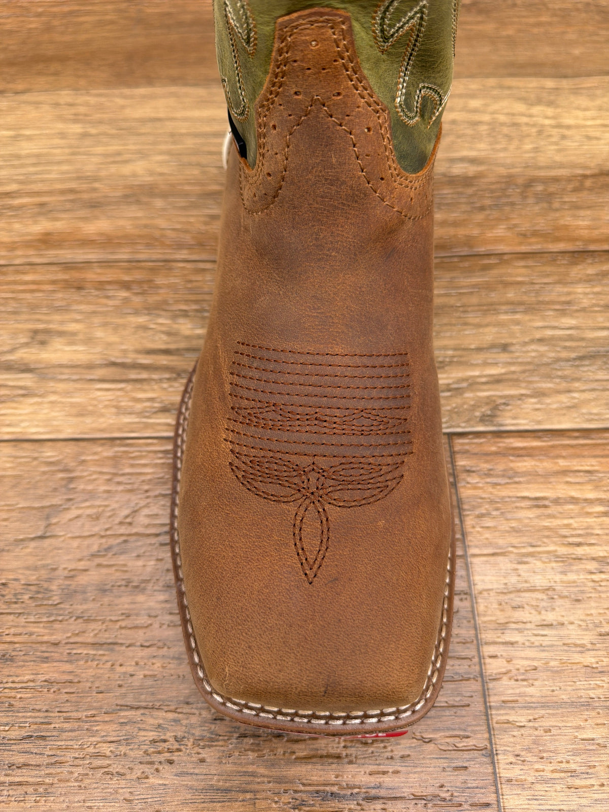 Men's Nitread 11 Inch Waterproof Composite Toe Work Boot by Justin - square toe detail