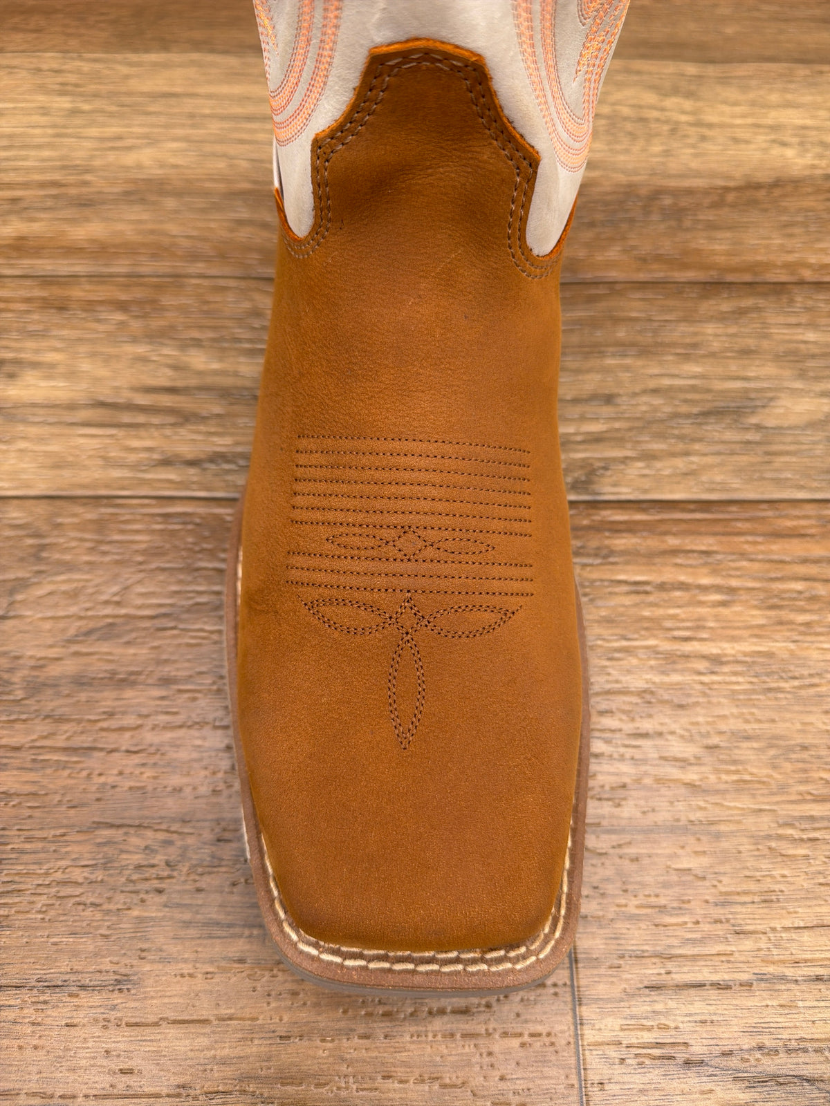 Men's Lytle 11 Inch Waterproof Steel Toe Work Boot by Justin - square toe detail