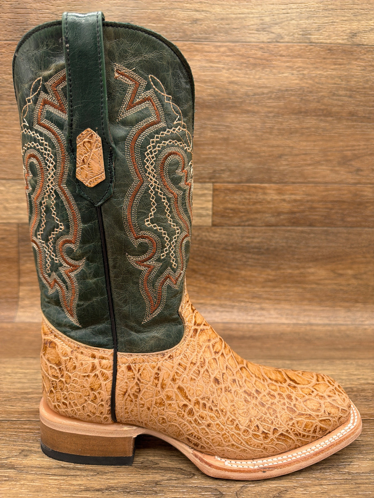 Q6042 Men's Sea Turtle Print Western Boot by Cowtown