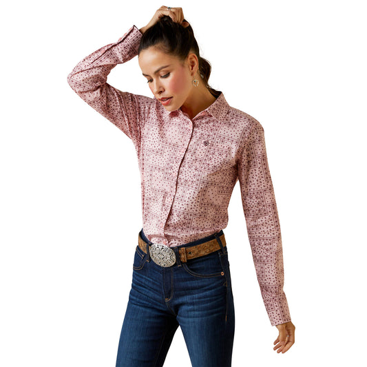 10043475 Women's Wrinkle Resist Kirby Stretch Shirt by Ariat