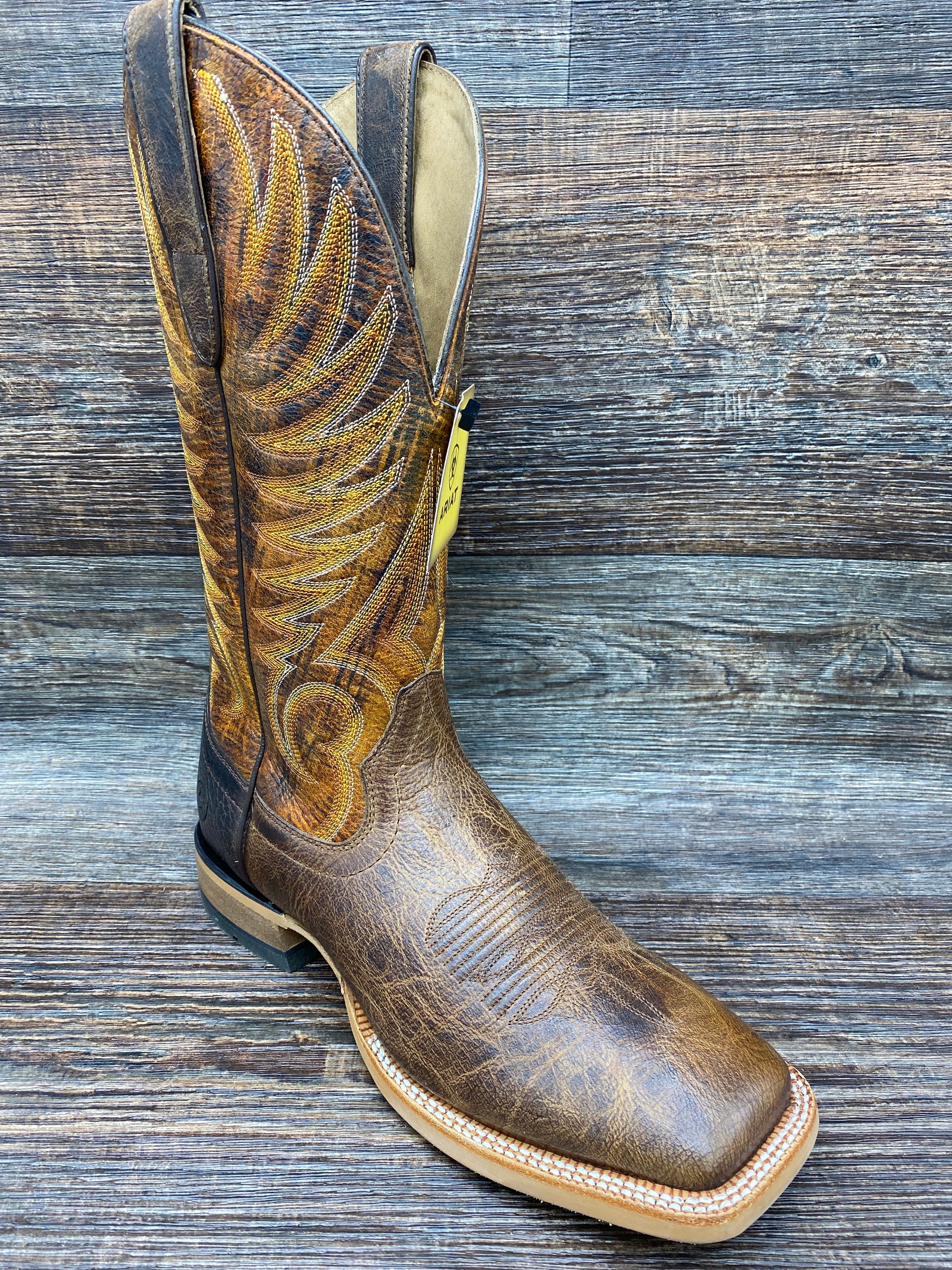Stivaletti Western Uomo Booker Rough Tan di Ariat
