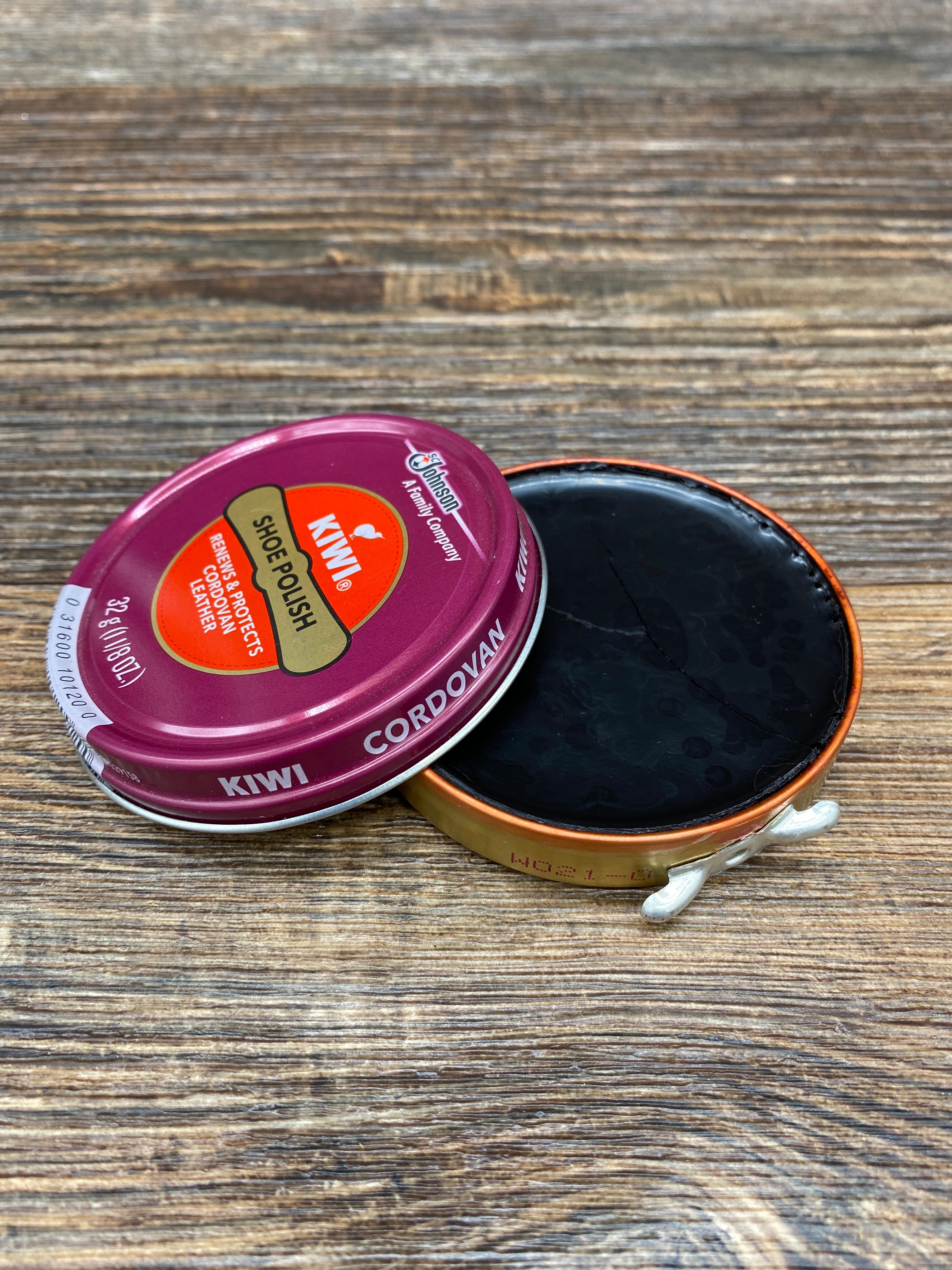 Kiwi burgundy hot sale shoe polish