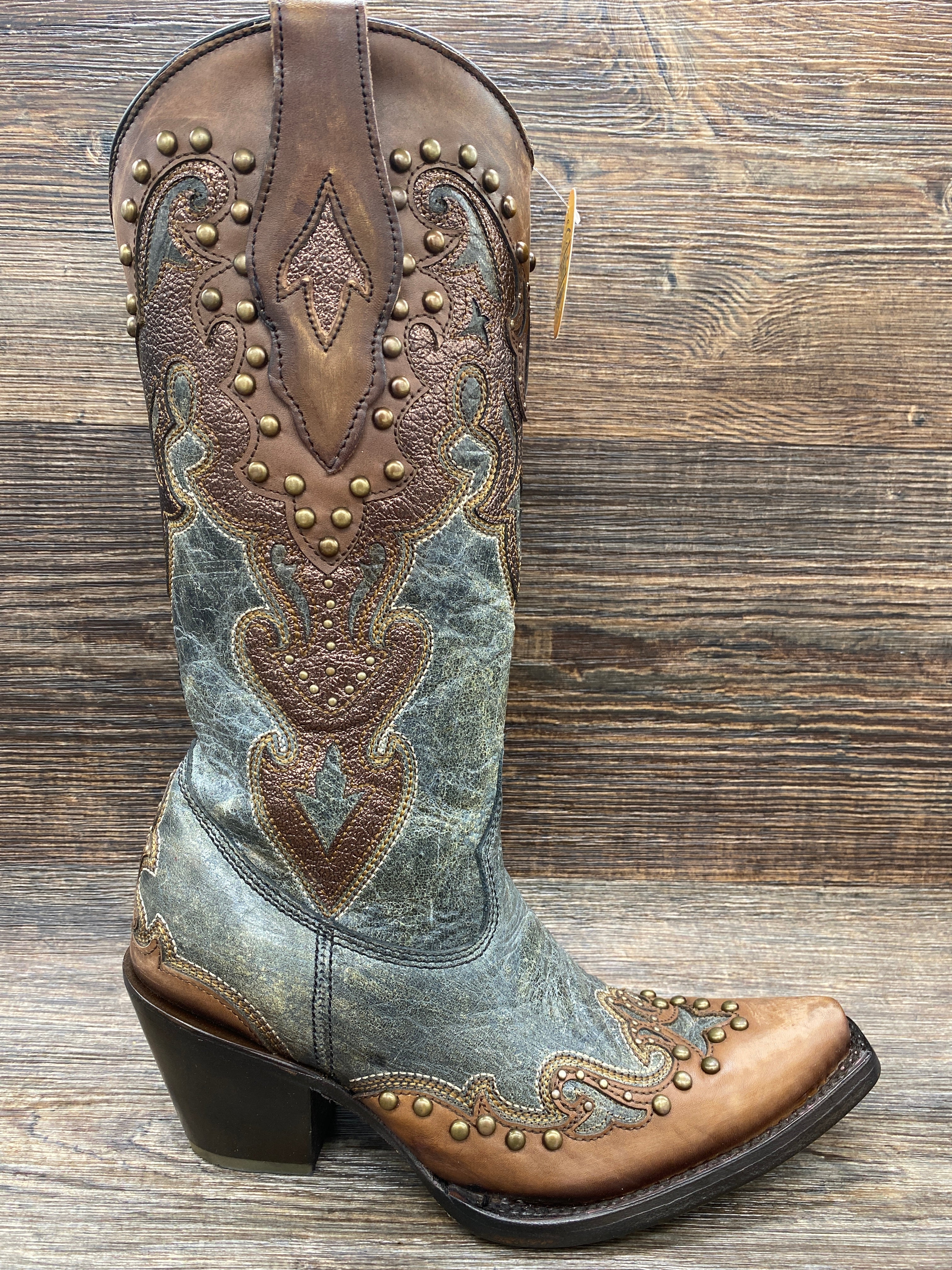 c3787 Women s Snip Toe Western Boot With Zipper by Corral 5.5 Medium