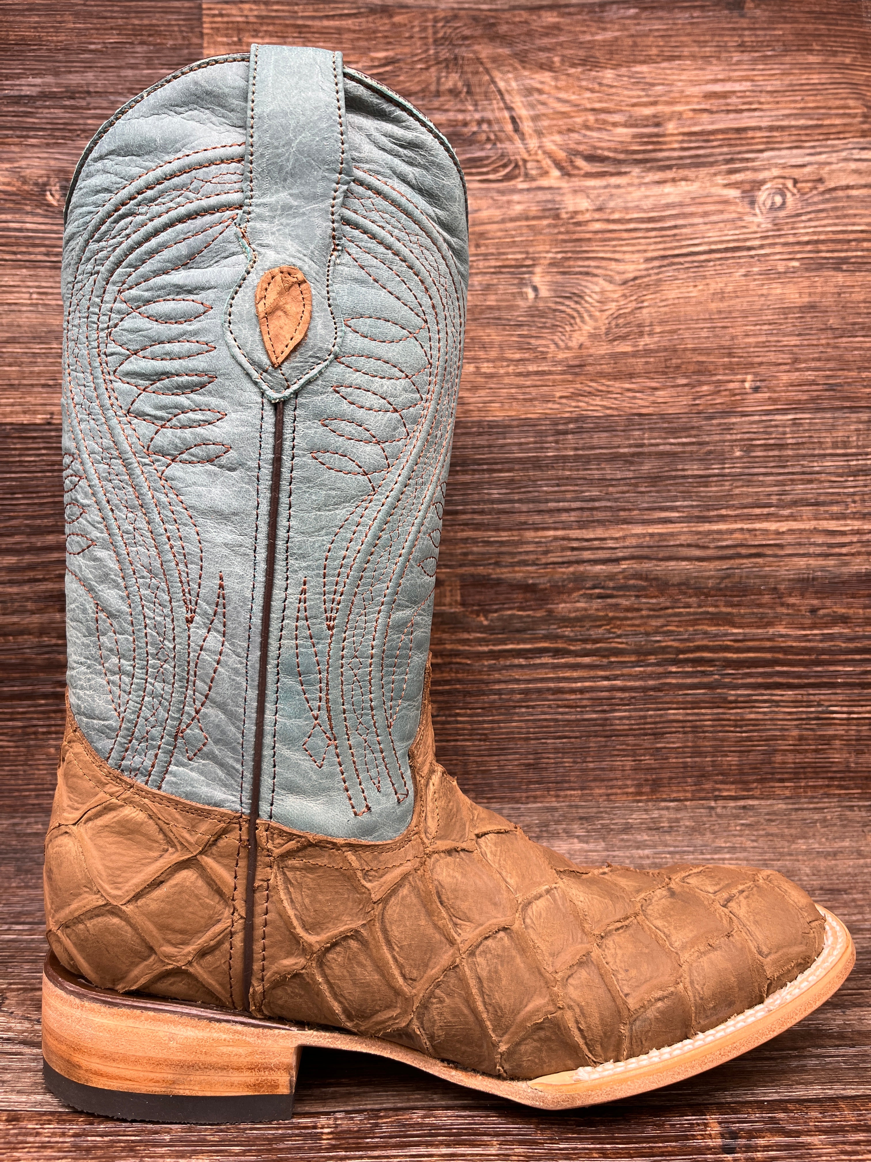 Silverton Men's Genuine Leather Pirarucu Mate Print Western Boots – Wide Square Toe Brown