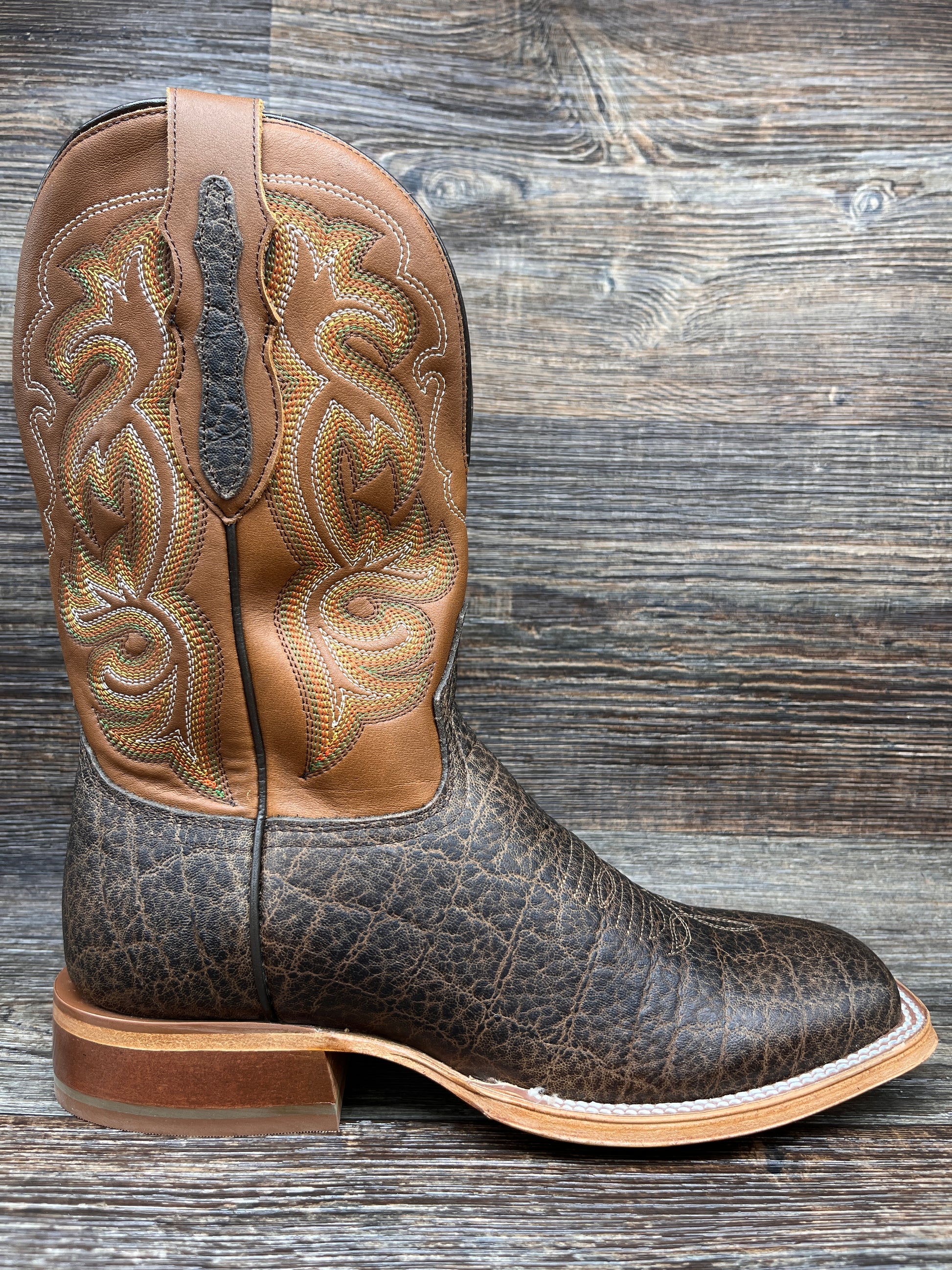 Tony Lama Boots, A Legacy in Bootmaking Since 1911