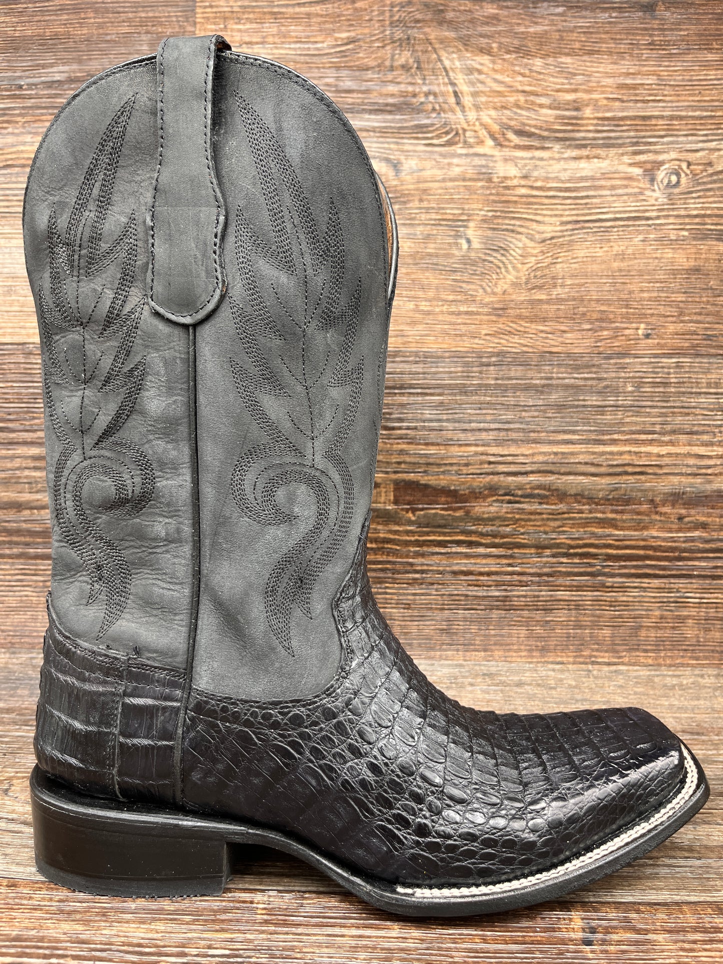l5743 Men's Black Belly Cut Caiman Square Toe Western Boot by Circle-G