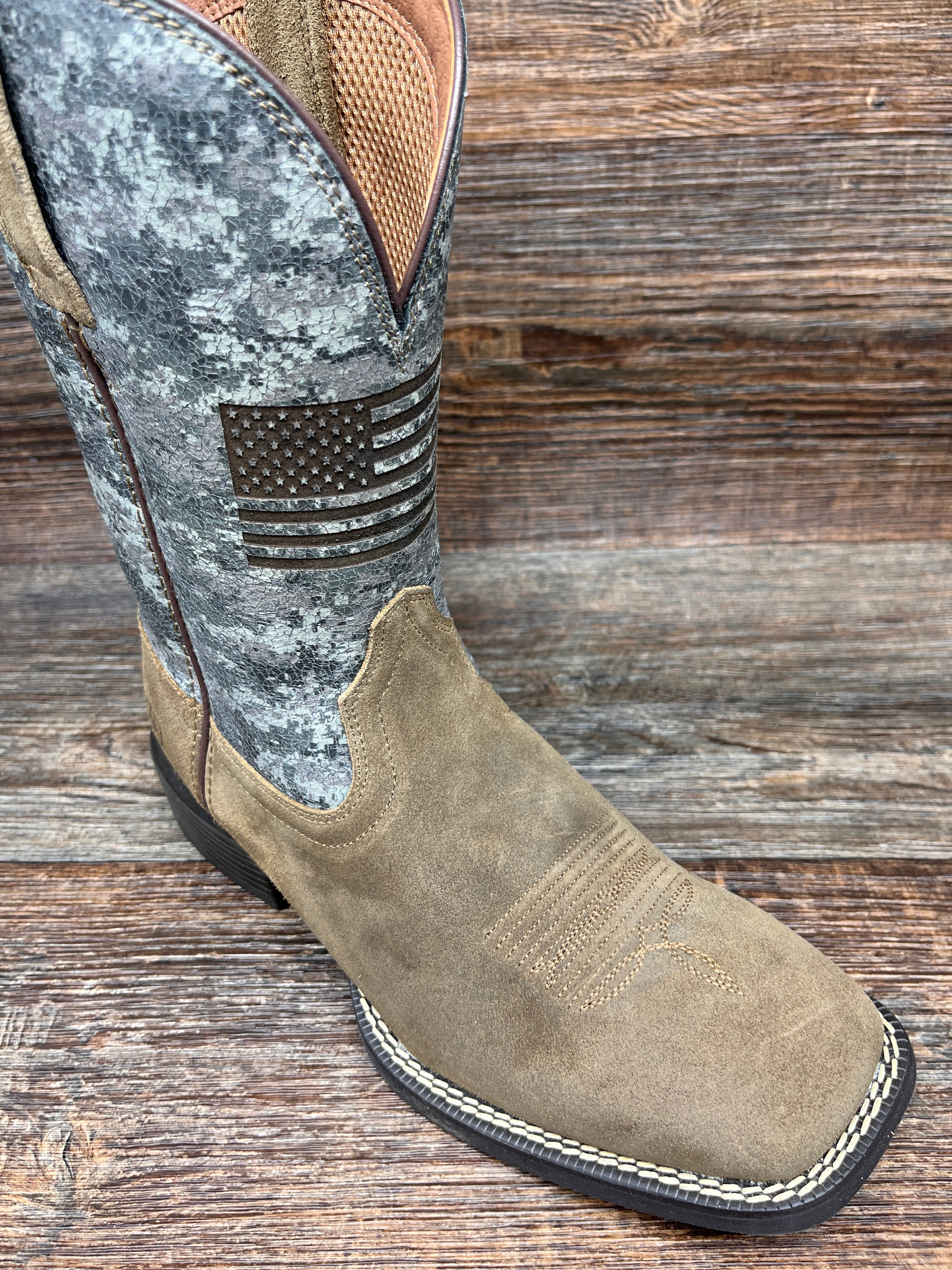 Ariat men's camo outlet patriot western boots