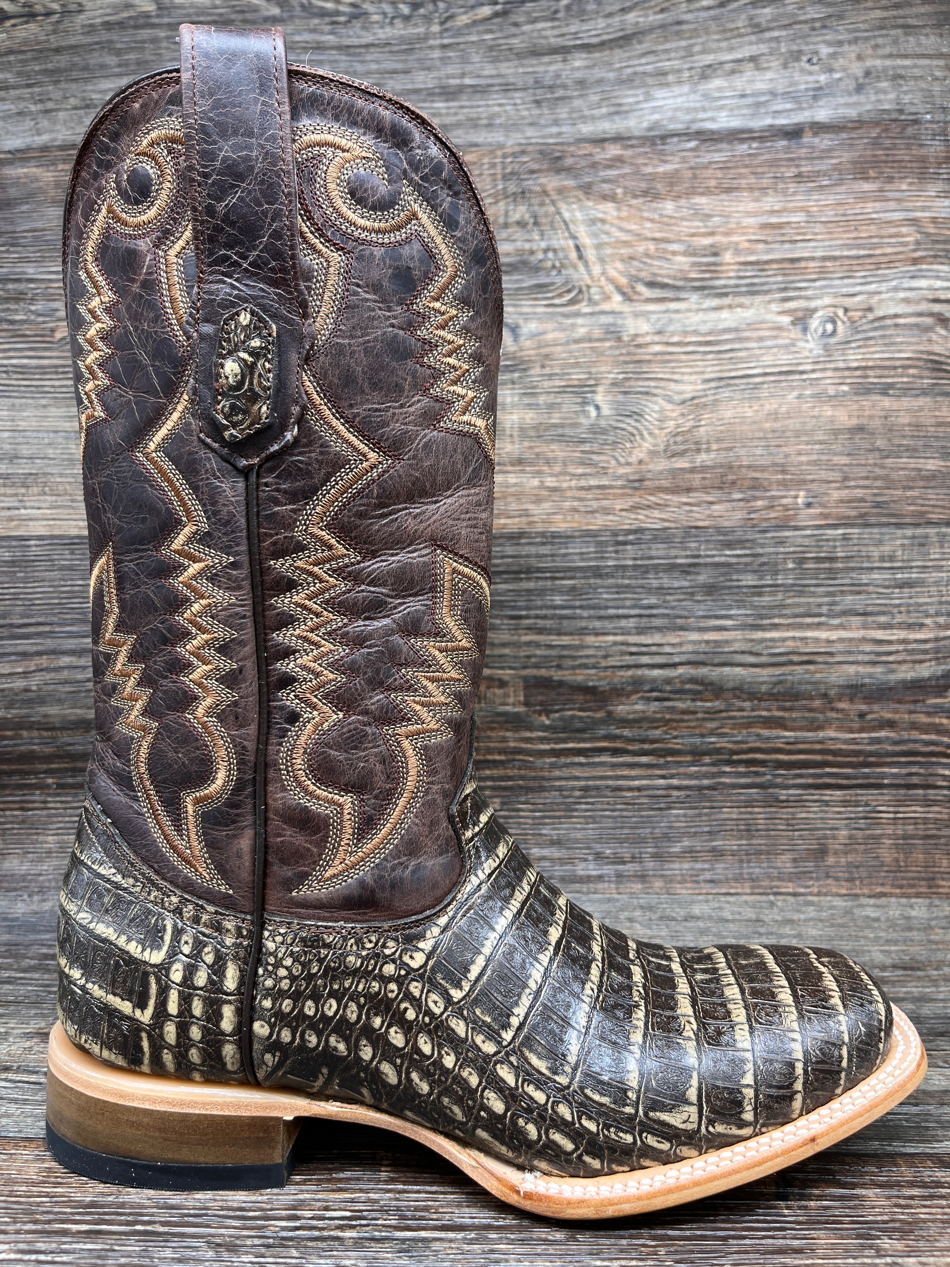 Alligator square store toe cowboy boots