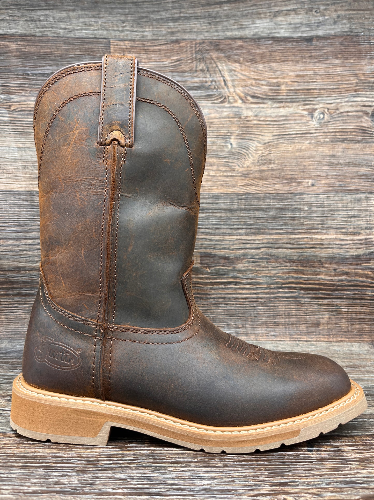 se3100 Men's Buster Soft Toe Square Toe Work Boot by Justin