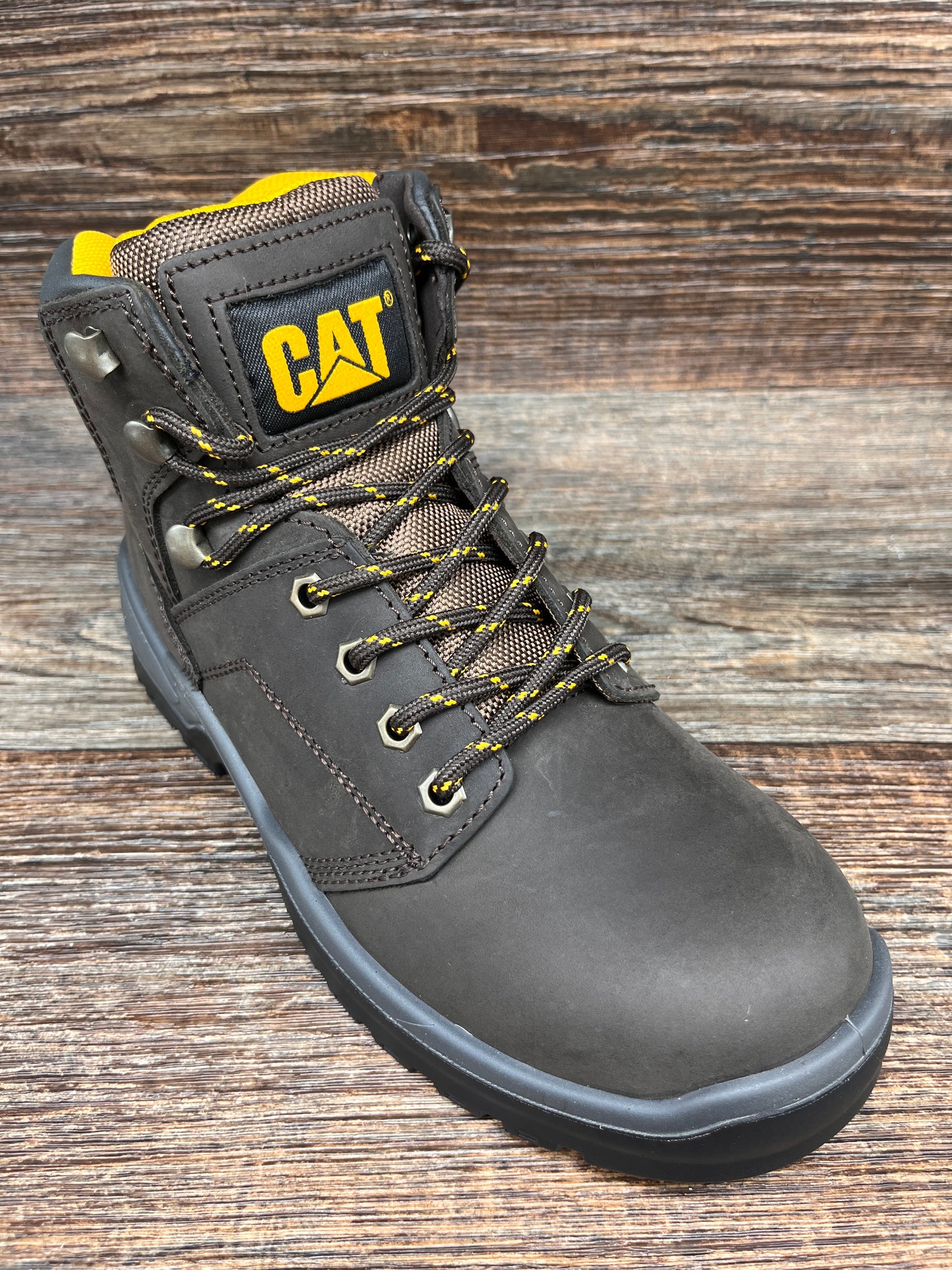 p91672 Men's Striver Lace Up Steel Toe Work Boot by Caterpillar