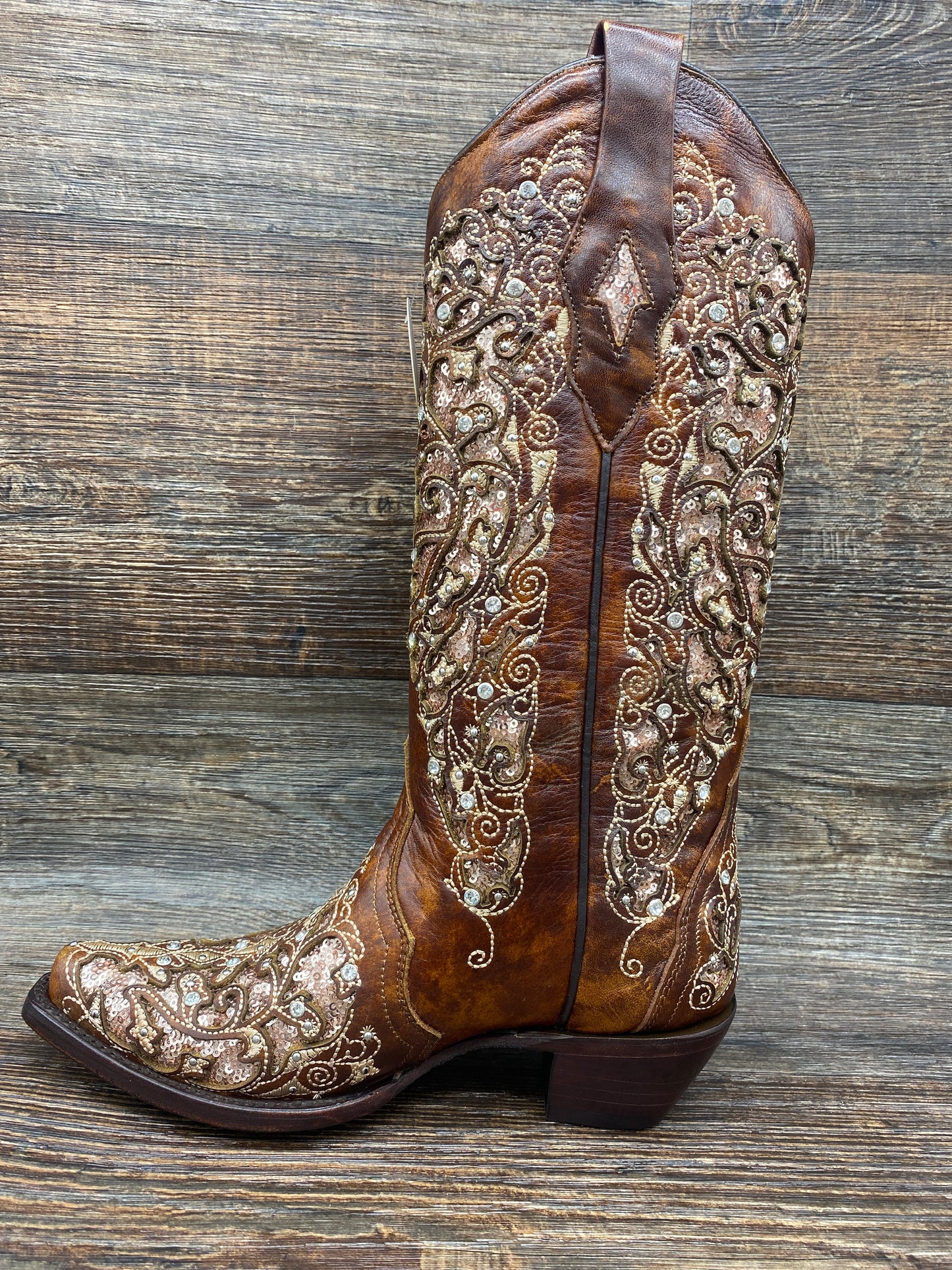 a3671 Women’s Inlay & Embroidery Snip Toe Western Boot by Corral