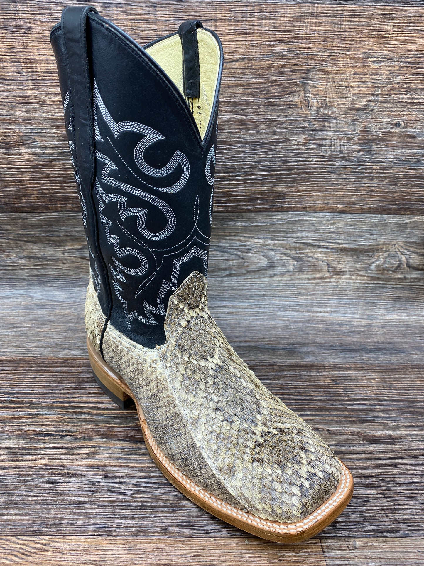 715q Men's DiamondBack Rattlesnake Square Toe Western Boot by Cowtown